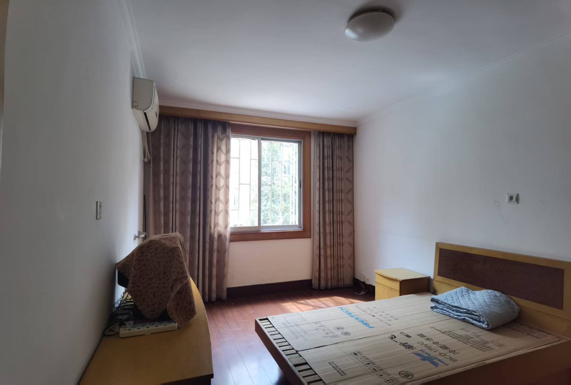 新建路新村(新建花苑) 2室1厅1卫 69.58m&sup2;