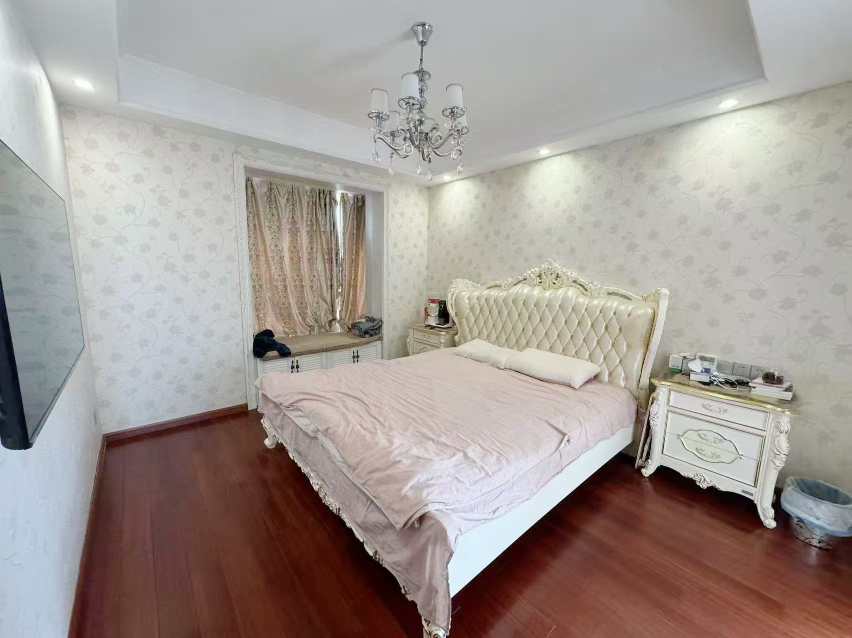 恒盛豪庭 3室2厅2卫 133m&sup2;