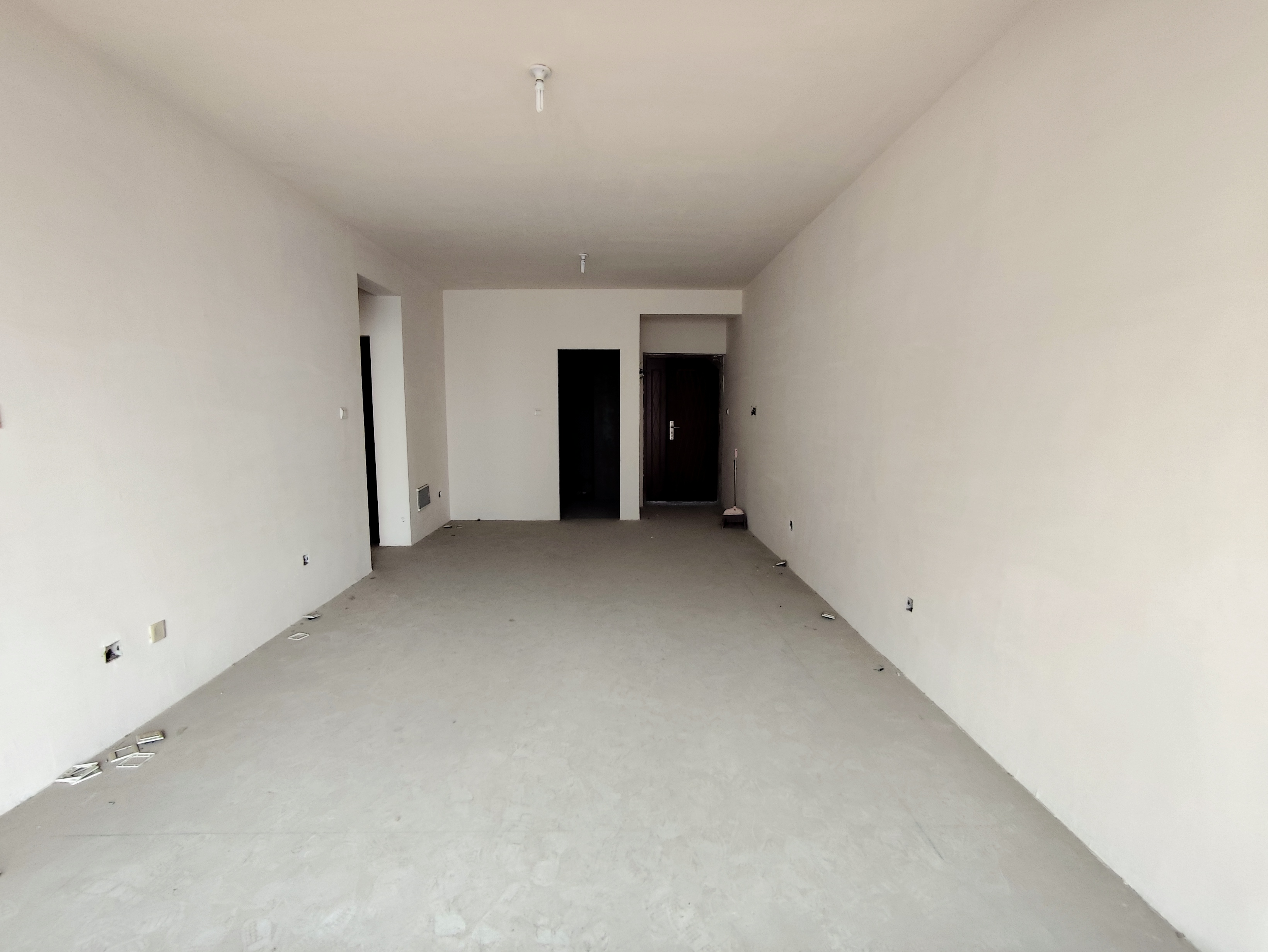 中南世纪花城二期 2室2厅1卫 92m²