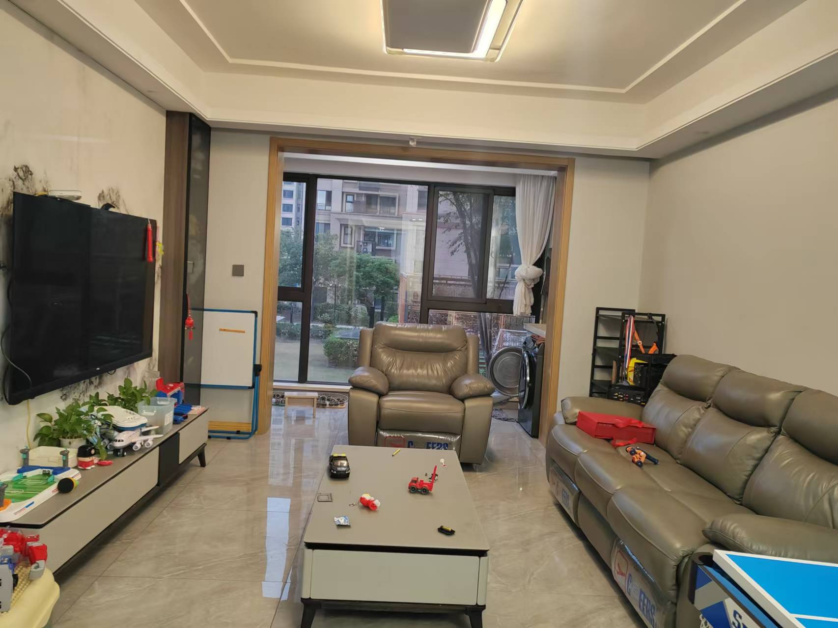 春风南岸西园 3室2厅2卫 123.00m&sup2;