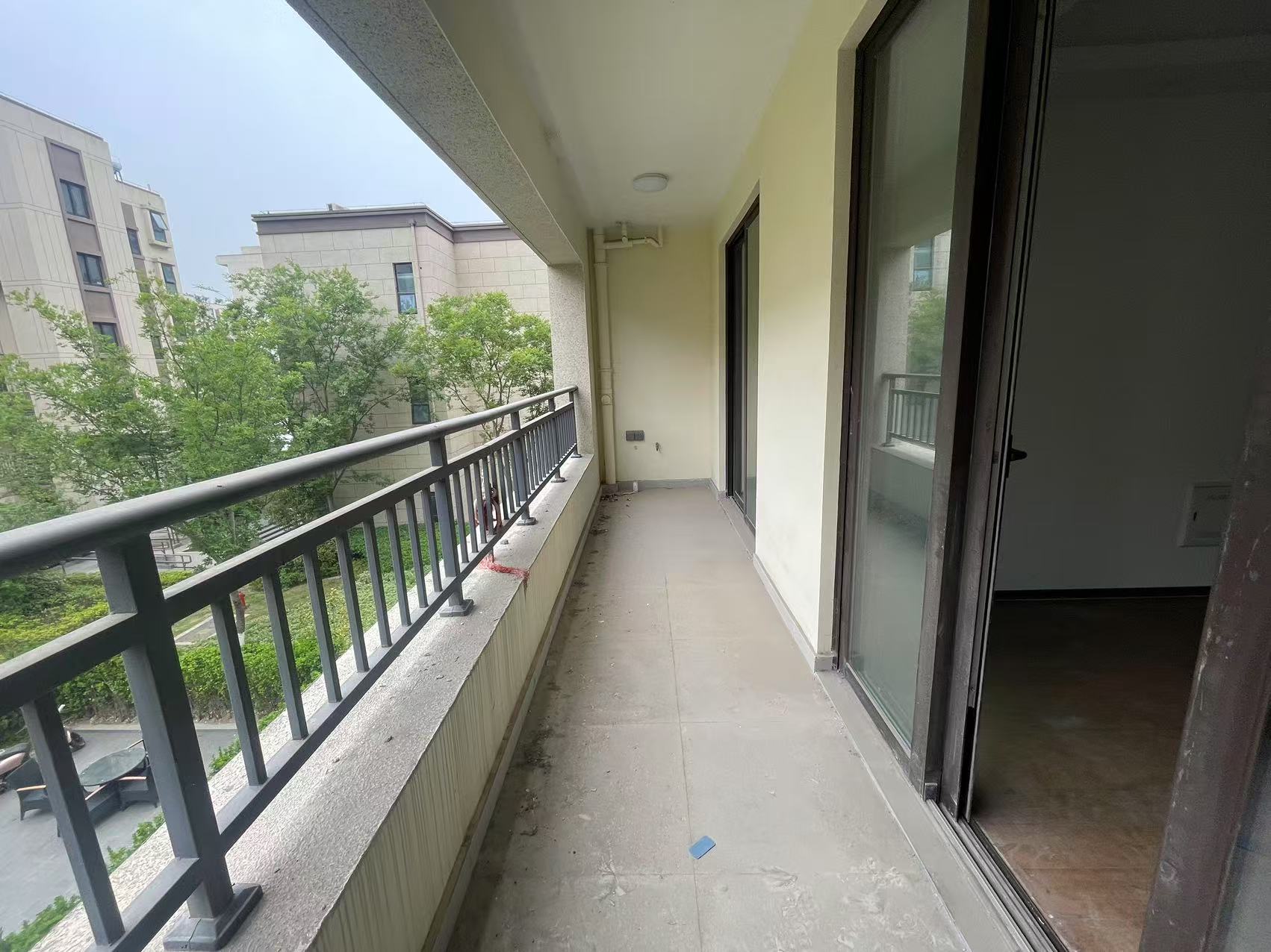 春风南岸东园 5室2厅2卫 142m&sup2;