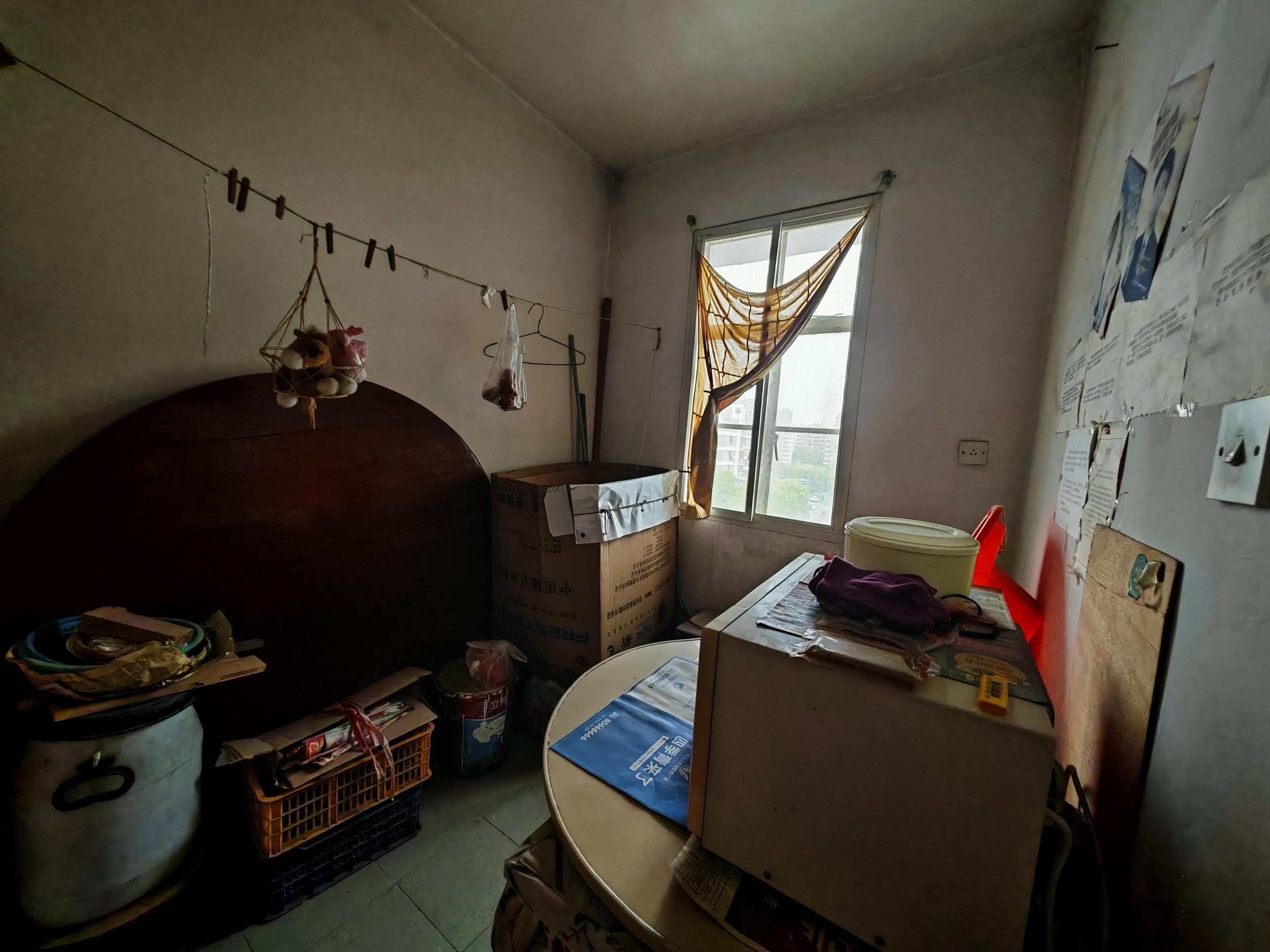 郭里园 3室1厅1卫 75.00m&sup2;