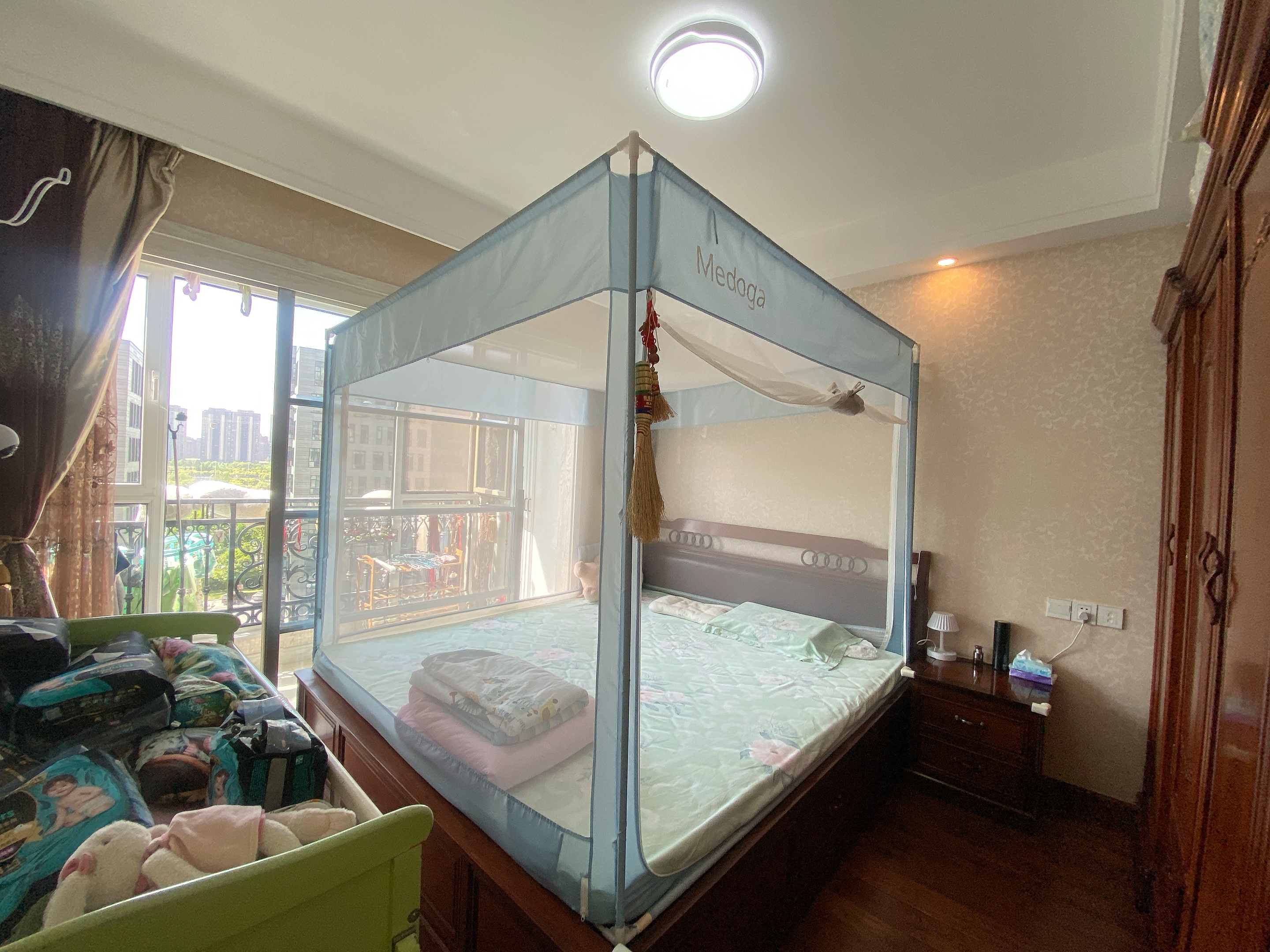 中南世纪花城二期 3室2厅2卫 138.12m&sup2;