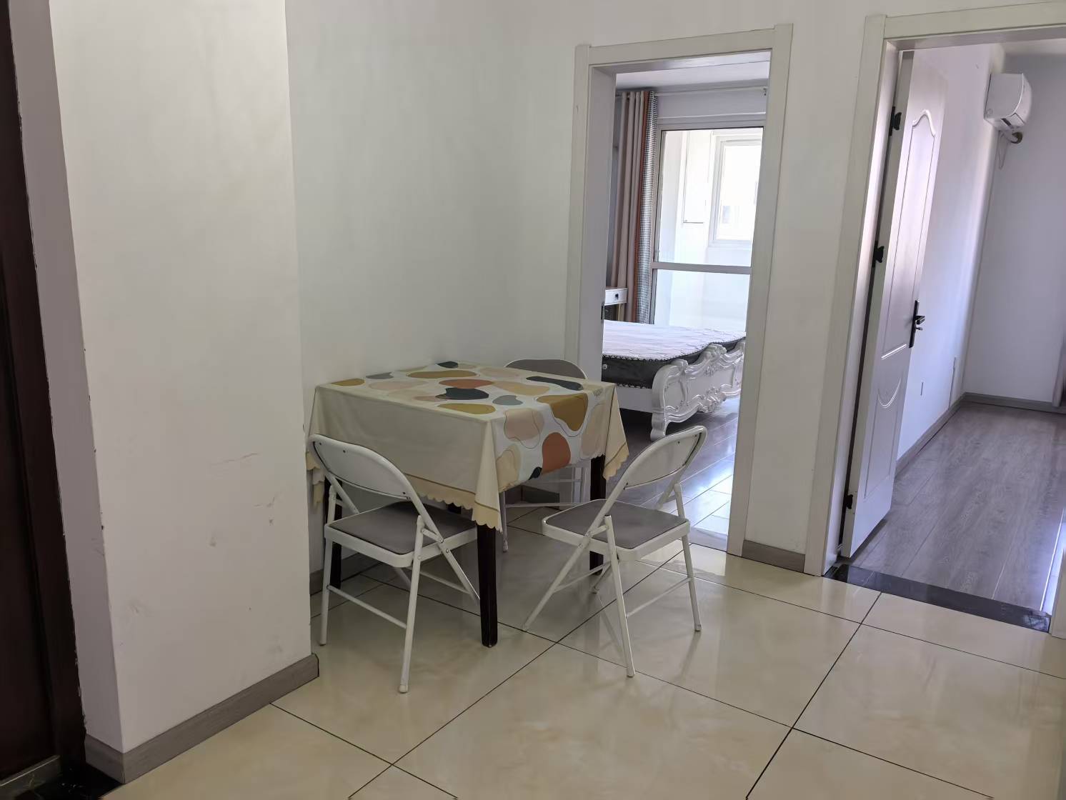 景河苑 3室1厅1卫 98m&sup2;