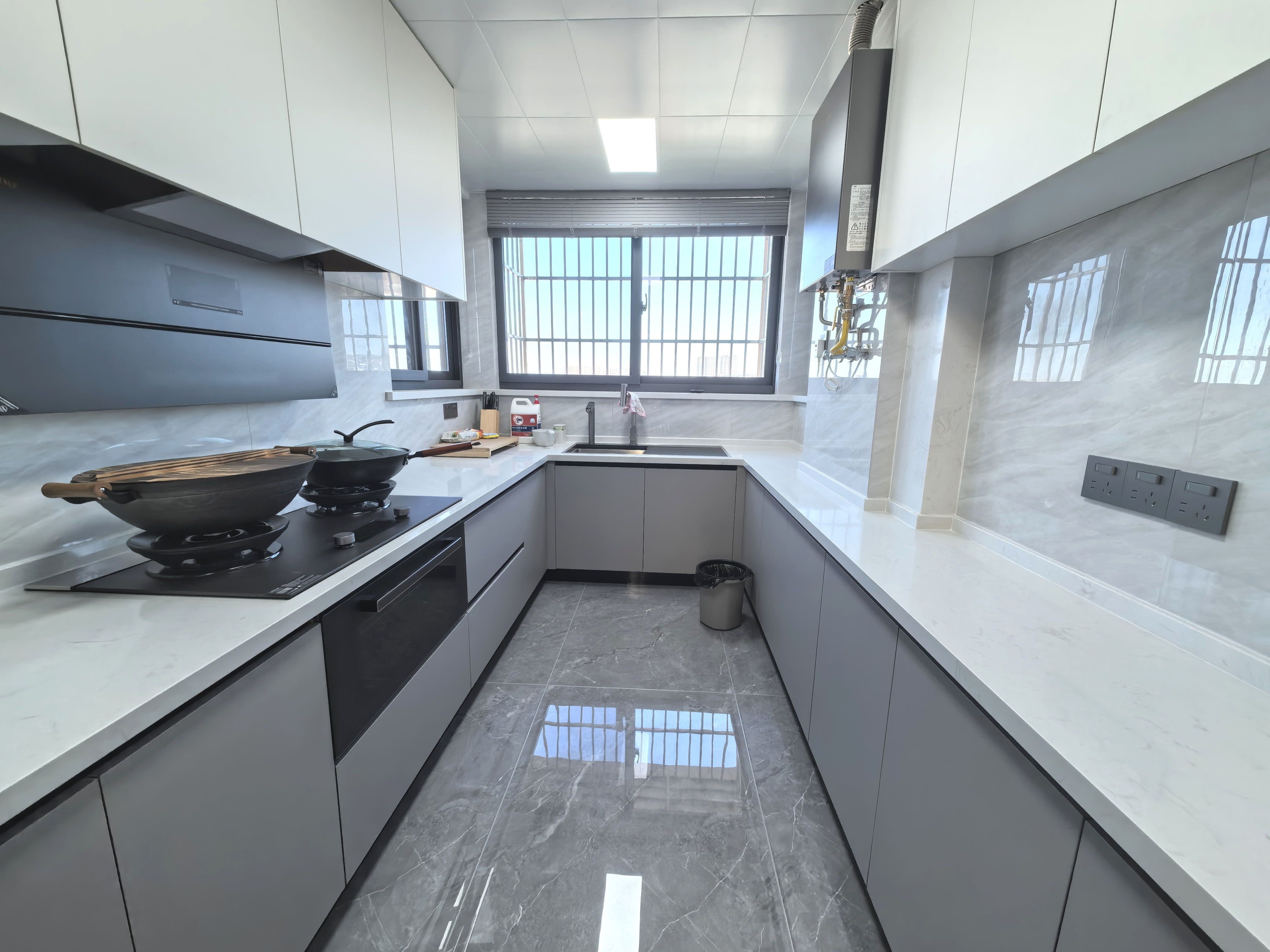 永怡家园 3室2厅2卫 147.87m&sup2;