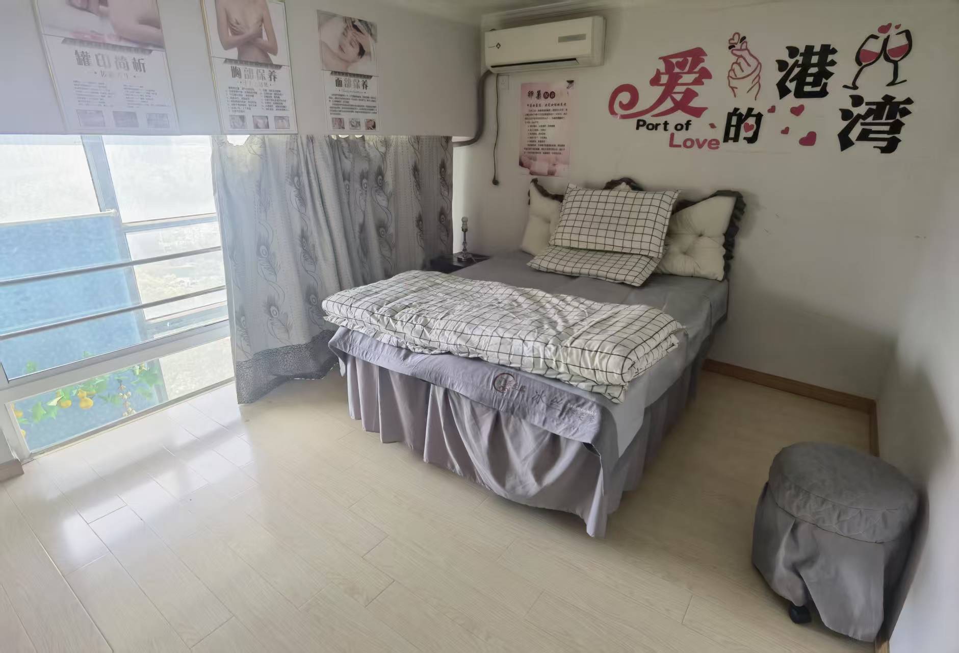 金海岸国际广场 2室2厅1卫 52.00m&sup2;