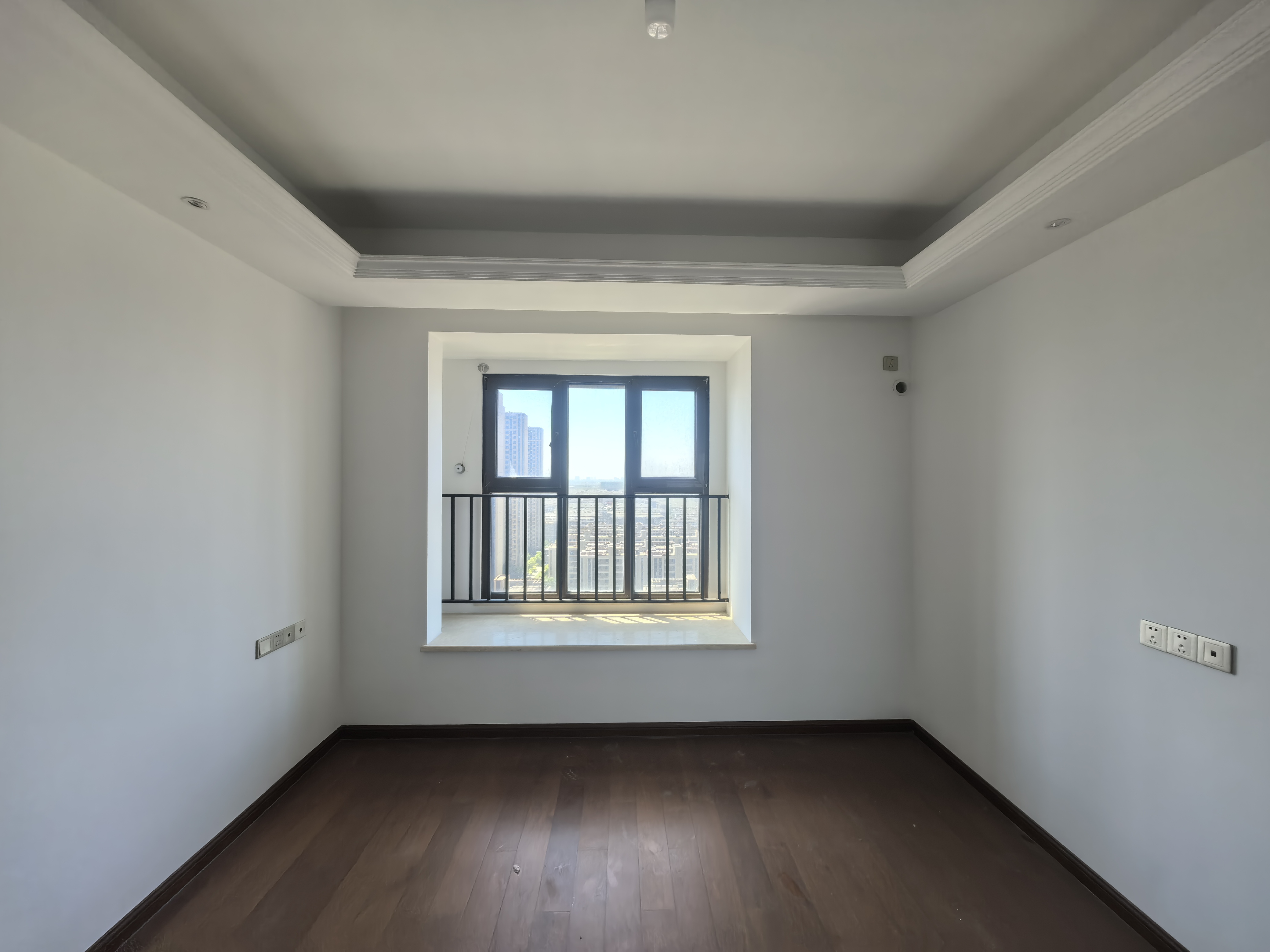 富力院士廷 4室2厅2卫 170m&sup2;