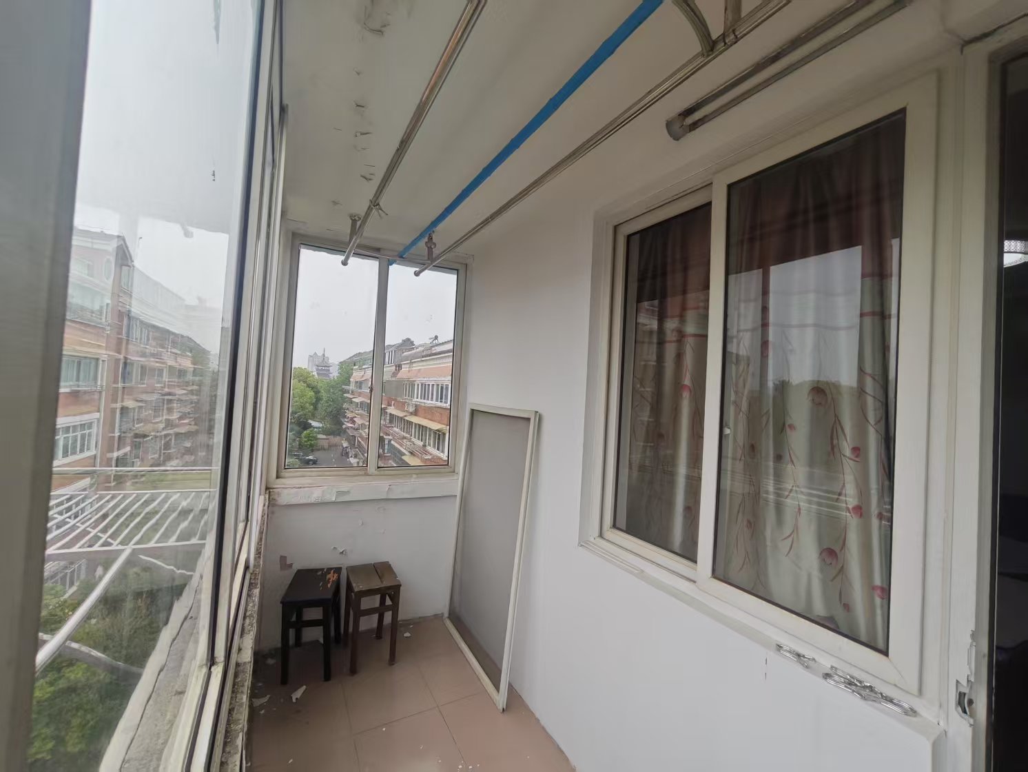 文峰路17号 1室1厅1卫 48m&sup2;