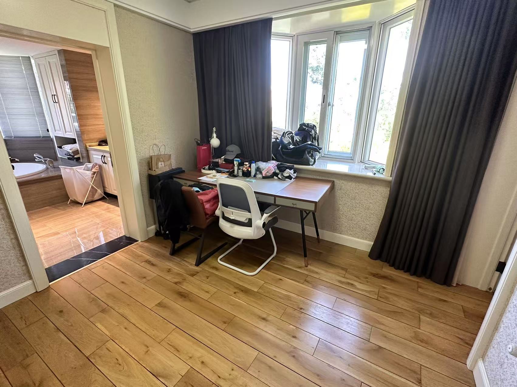 濠滨别业 5室3厅3卫 279.42m&sup2;