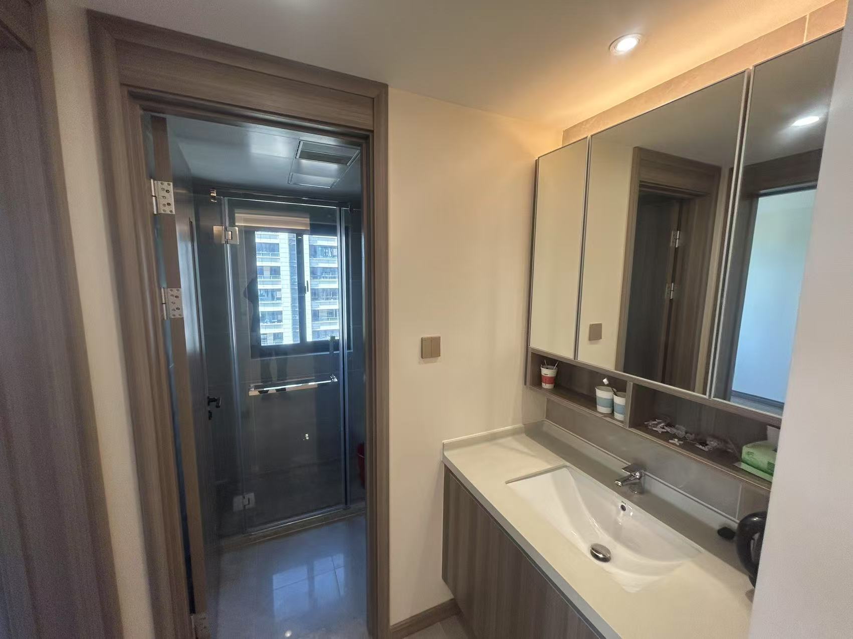 中创大都会 3室2厅2卫 115m&sup2;