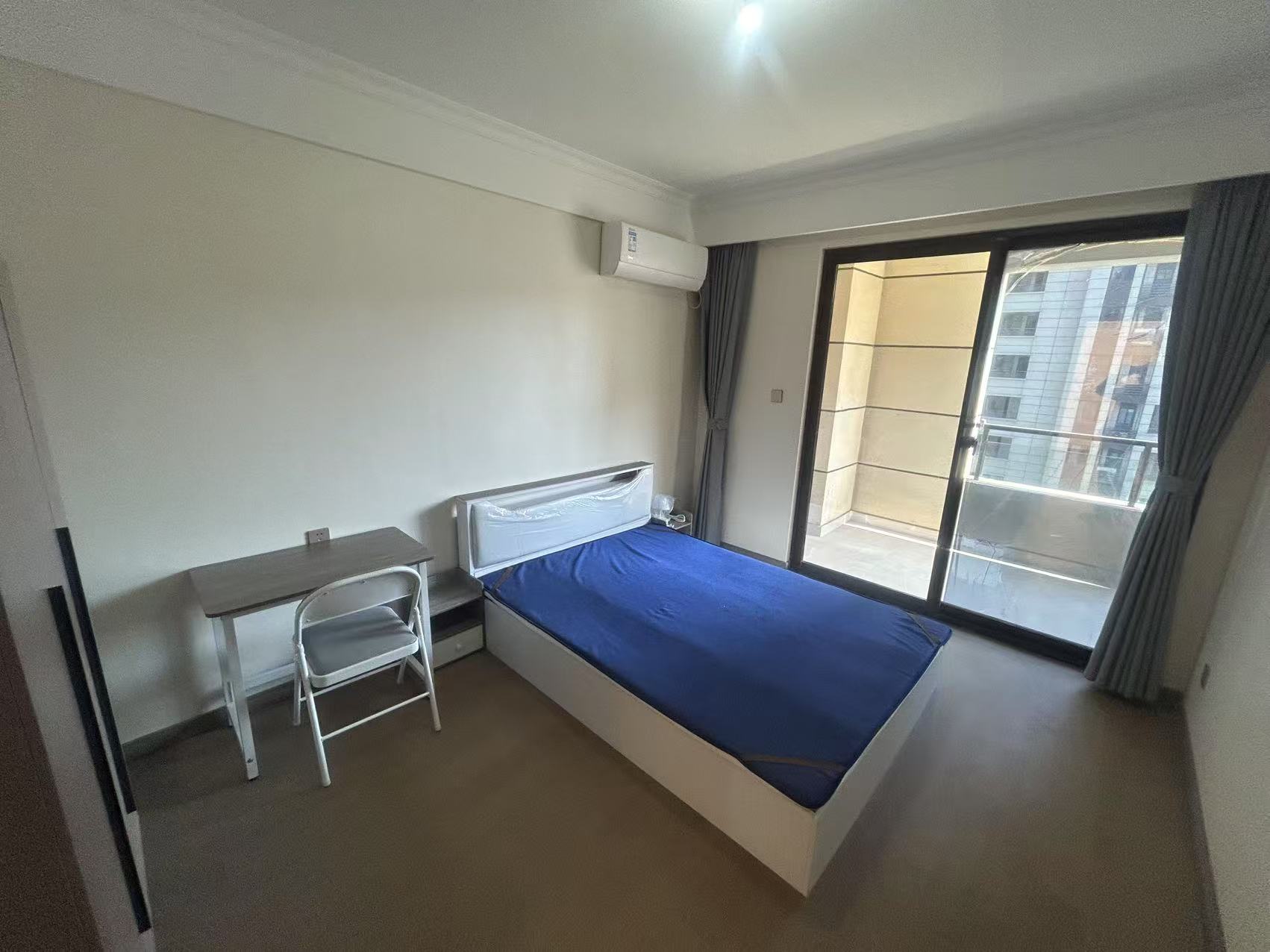 中创大都会 3室2厅2卫 115m&sup2;
