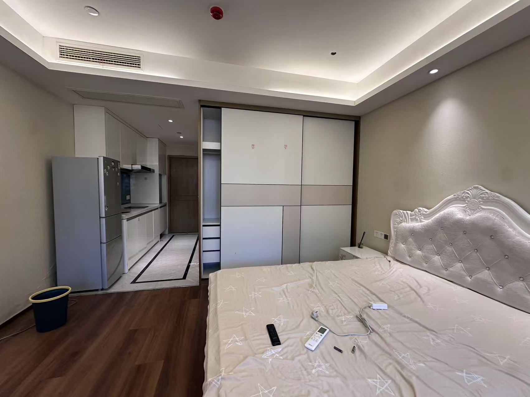 中港金座 1室1厅1卫 52.00m&sup2;