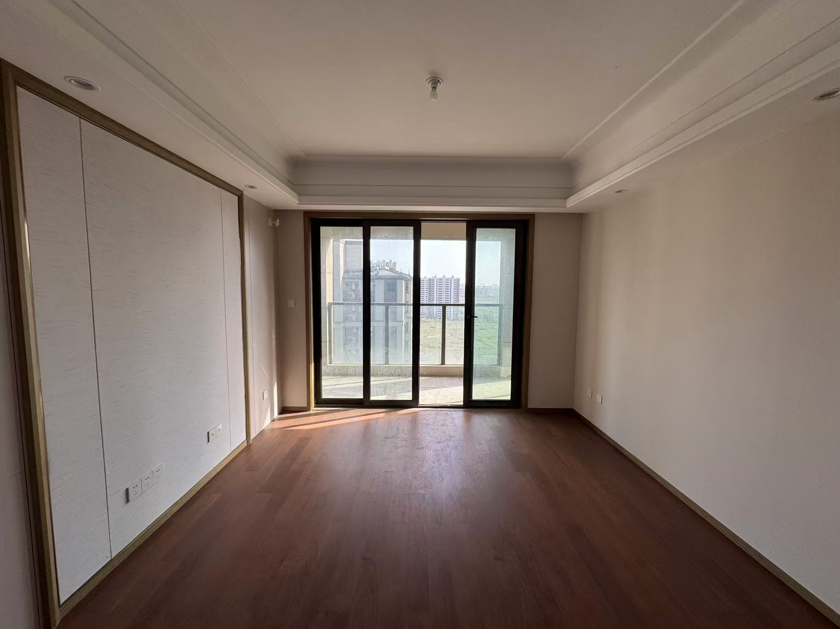 圆融玺悦 4室2厅2卫 130.98m&sup2;
