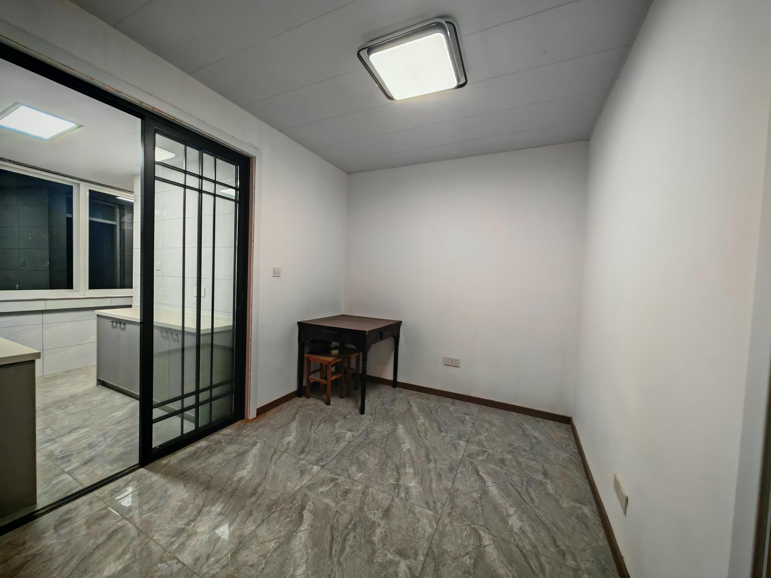 人民中路162号 2室1厅1卫 57.16m²