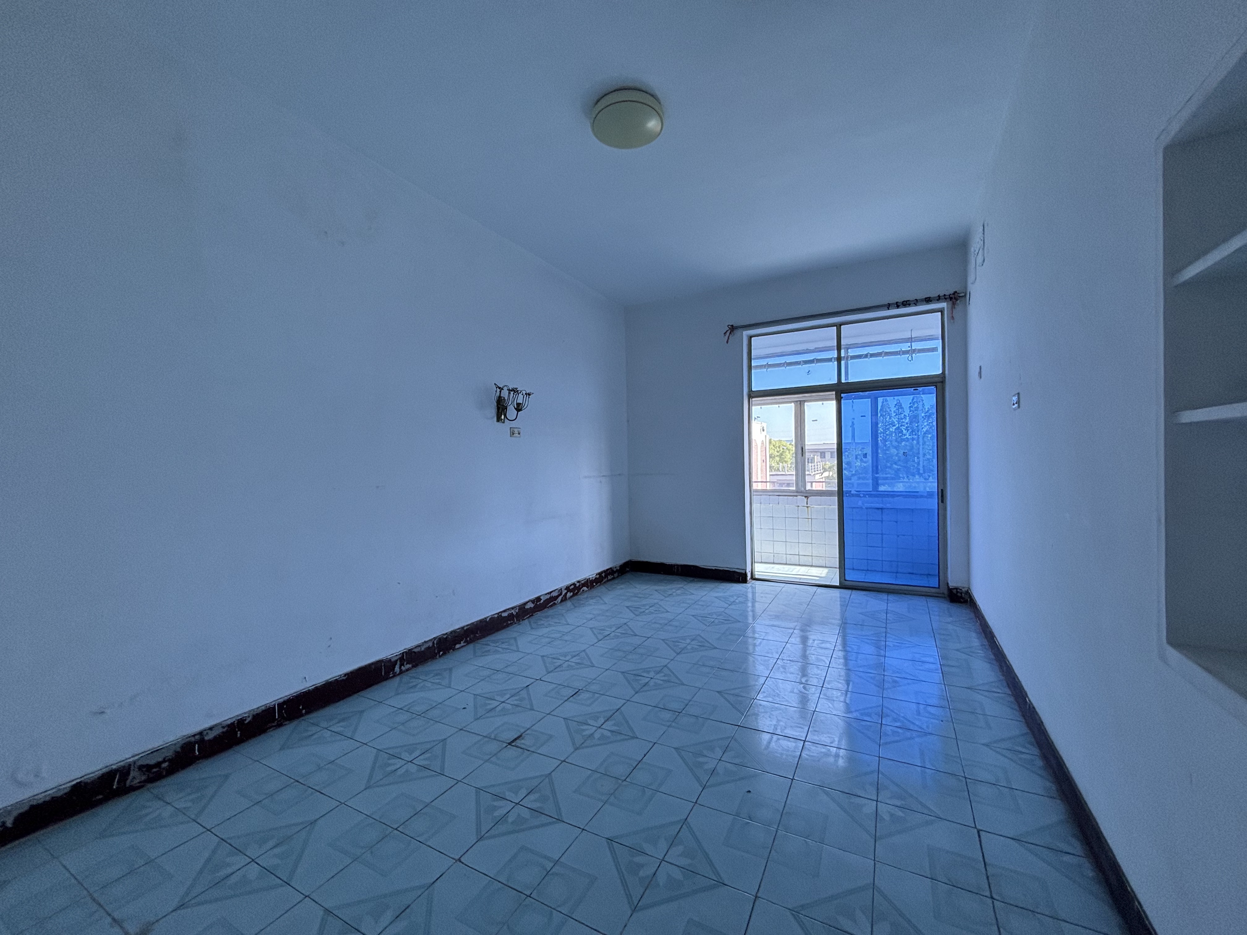 虹桥新村(朝霞路) 3室1厅1卫 72.64m&sup2;