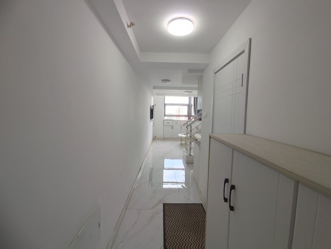 赛格时代广场 2室1厅1卫 39m²
