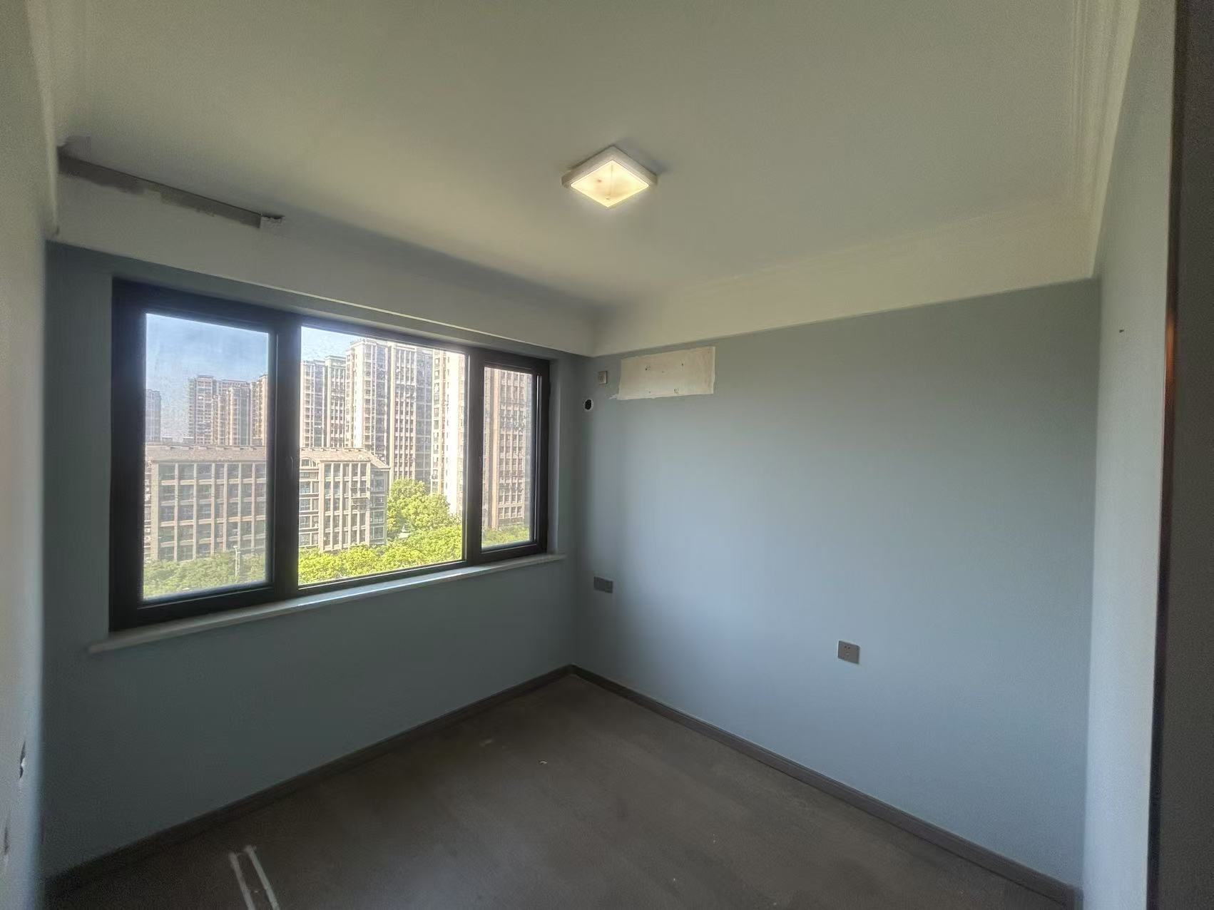 中创大都会 3室2厅2卫 114.89m&sup2;