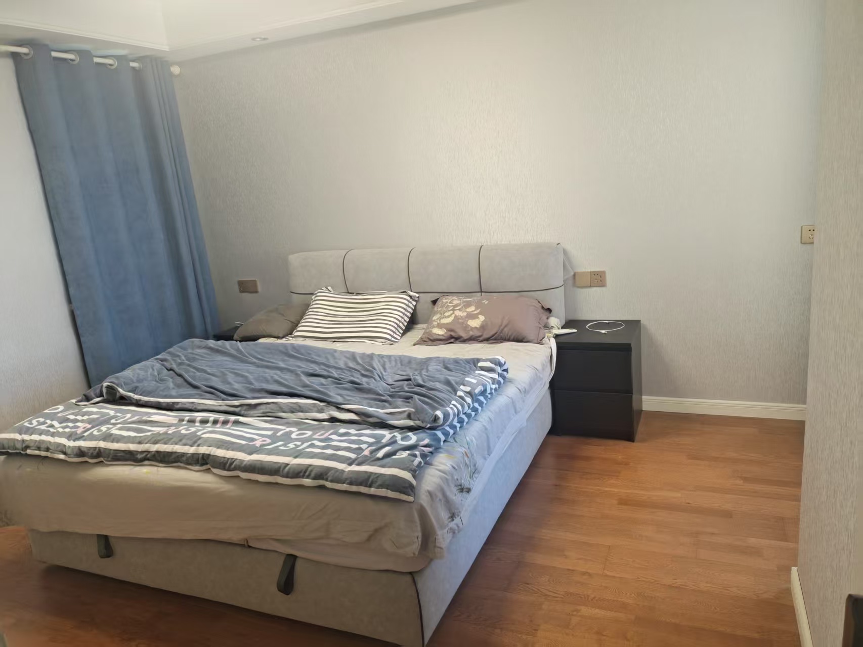 盛和花半里 3室2厅1卫 129m&sup2;