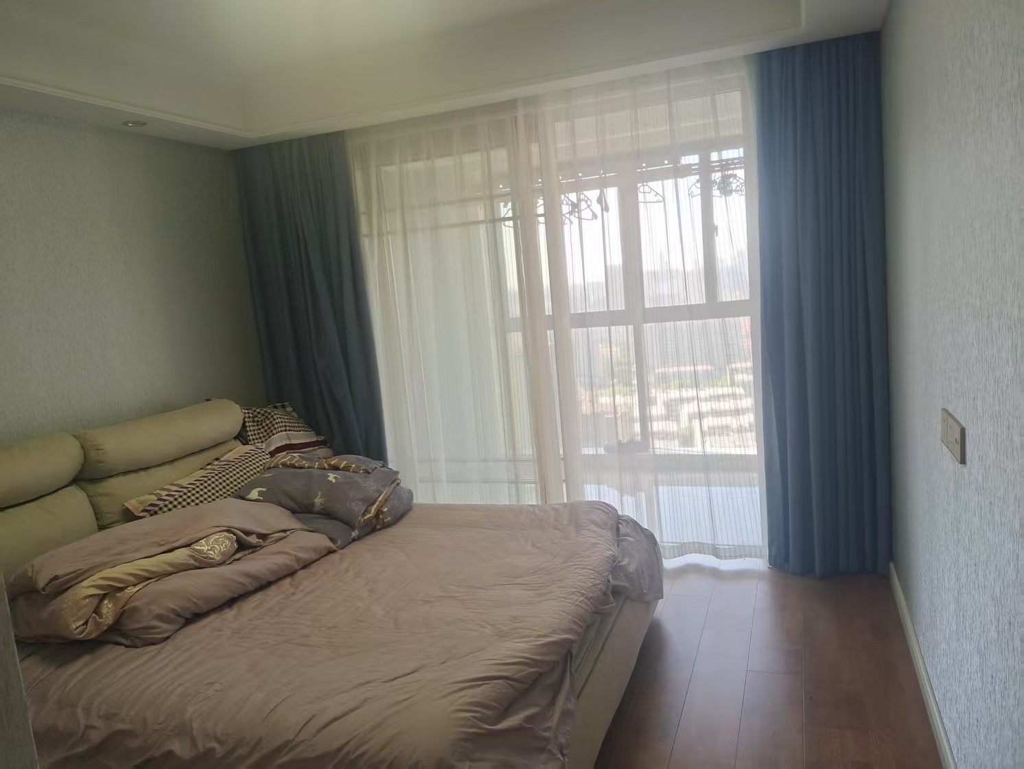 盛和花半里 3室2厅1卫 129m&sup2;