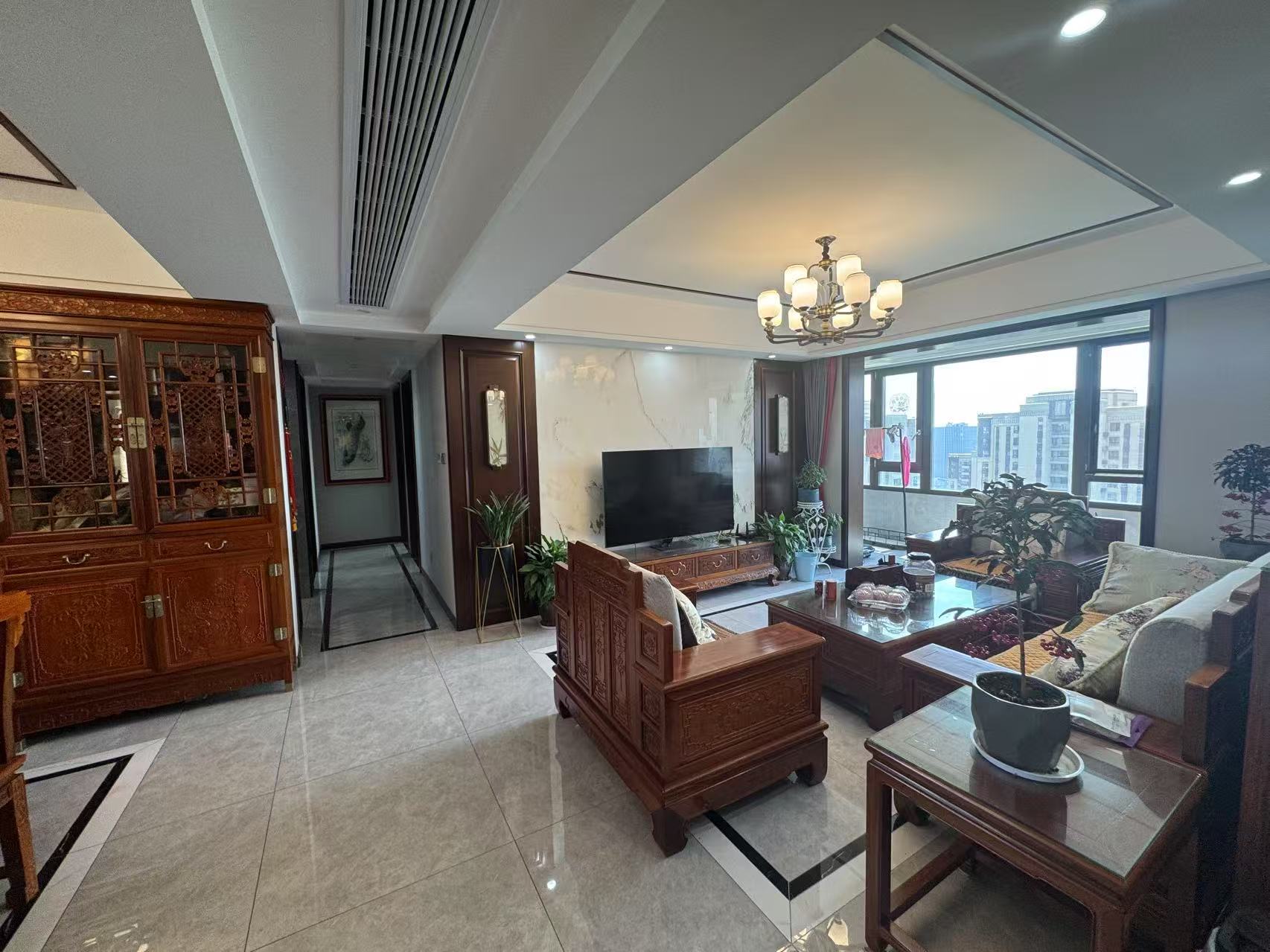 保利香槟国际 4室2厅2卫 161.00m&sup2;