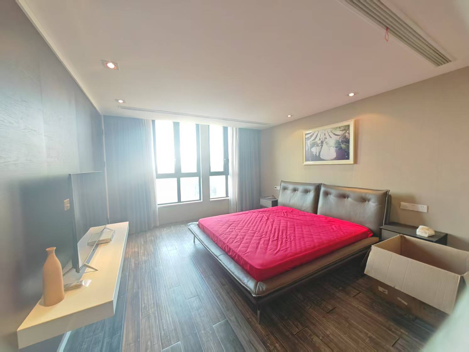 山水壹号 3室2厅2卫 235.00m&sup2;