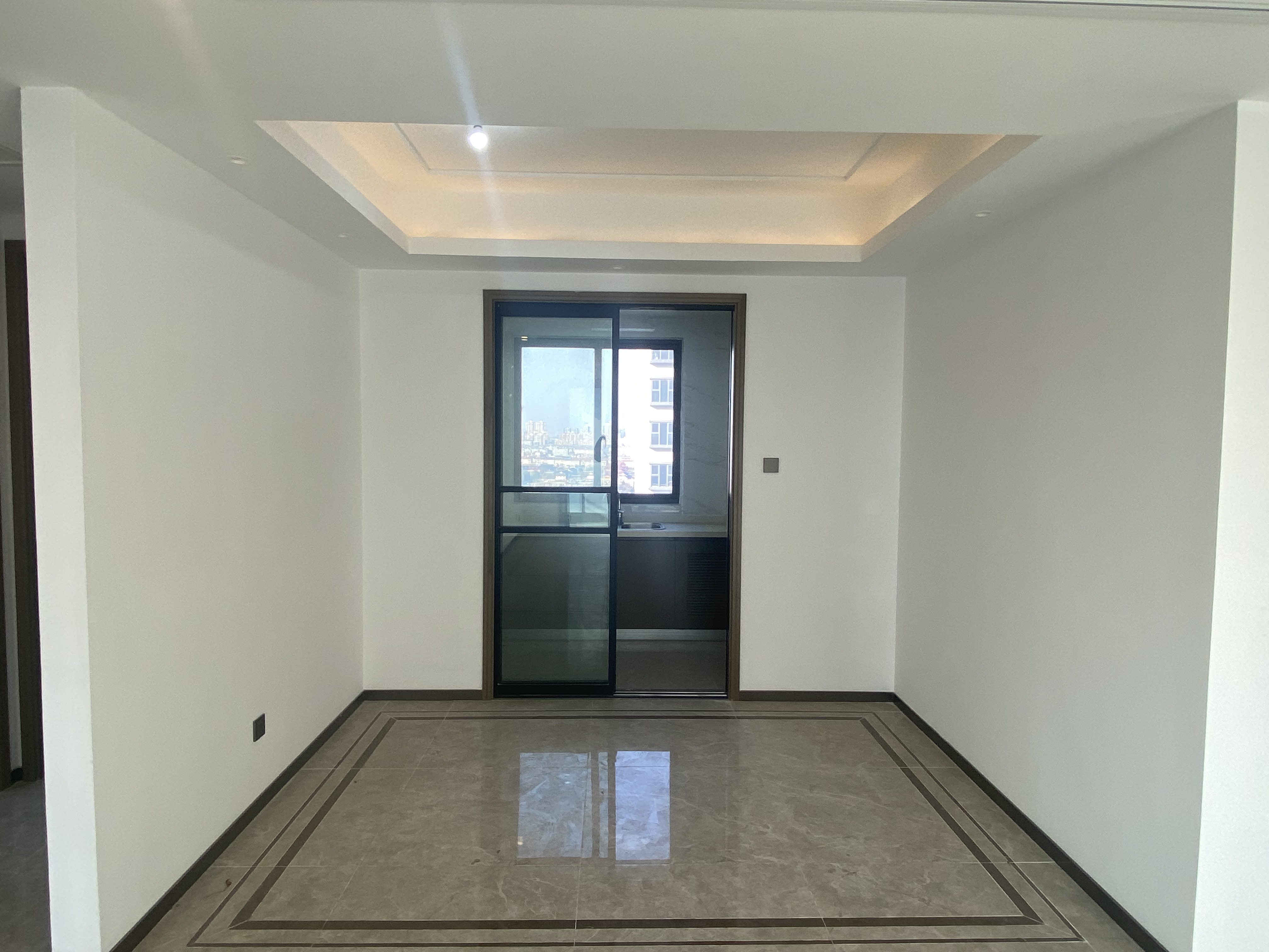 都会沁园 3室2厅2卫 123.17m&sup2;
