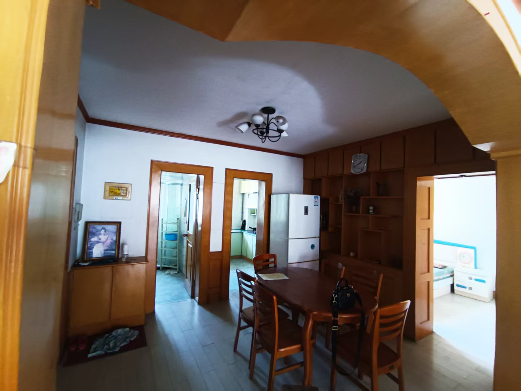 越江新村 3室1厅1卫 98m&sup2;