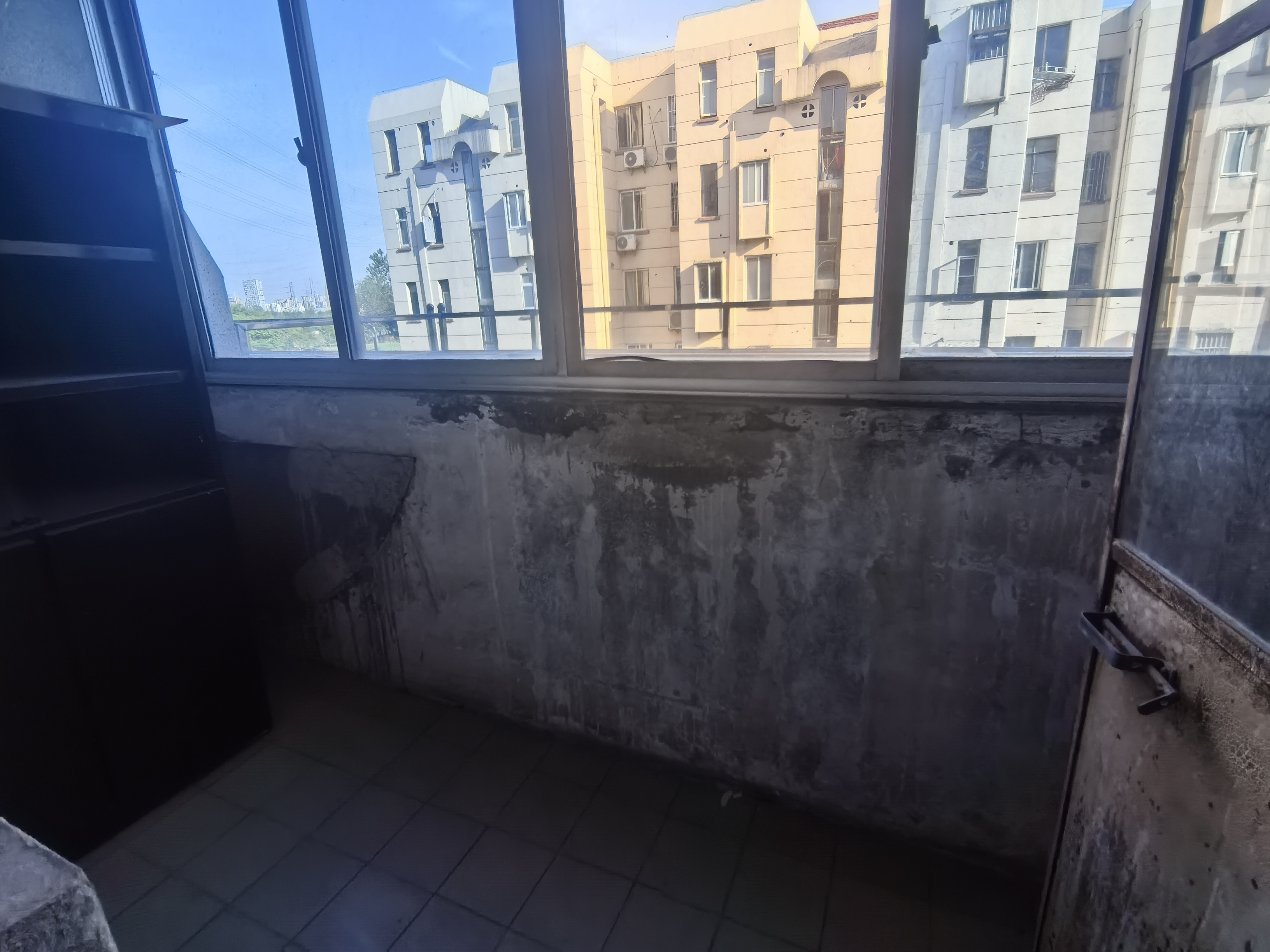 曙光社区 2室1厅1卫 60m&sup2;