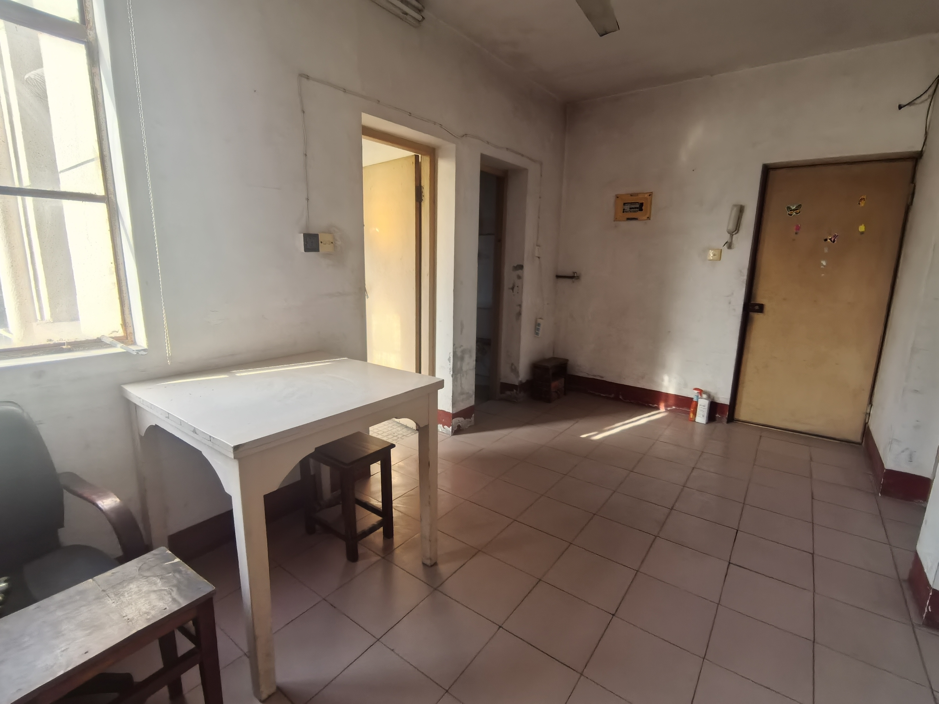 曙光社区 2室1厅1卫 60m²