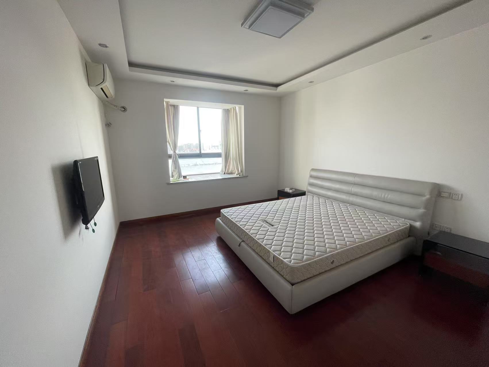 新华&middot;城市家园 2室2厅1卫 122m&sup2;
