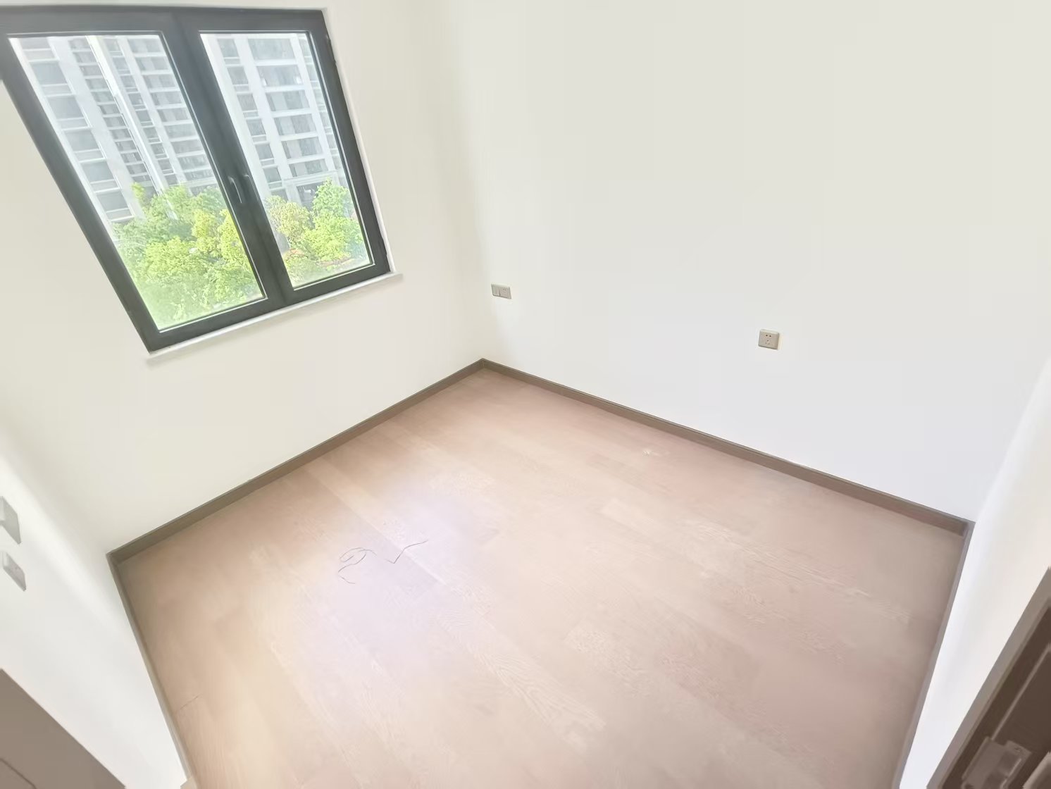 中海上东区 3室2厅2卫 125m&sup2;