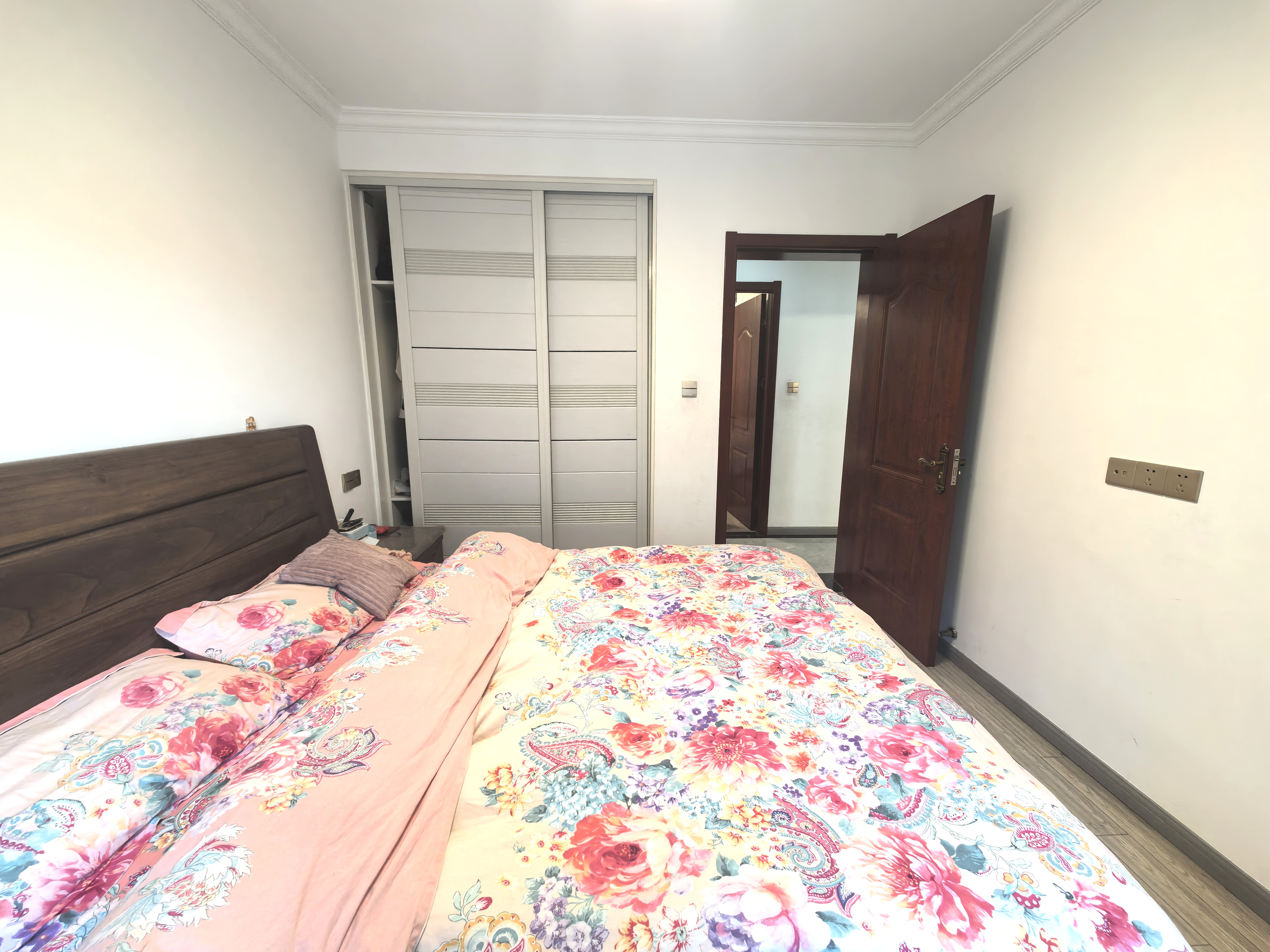 新城香溢紫郡 3室2厅1卫 95m&sup2;