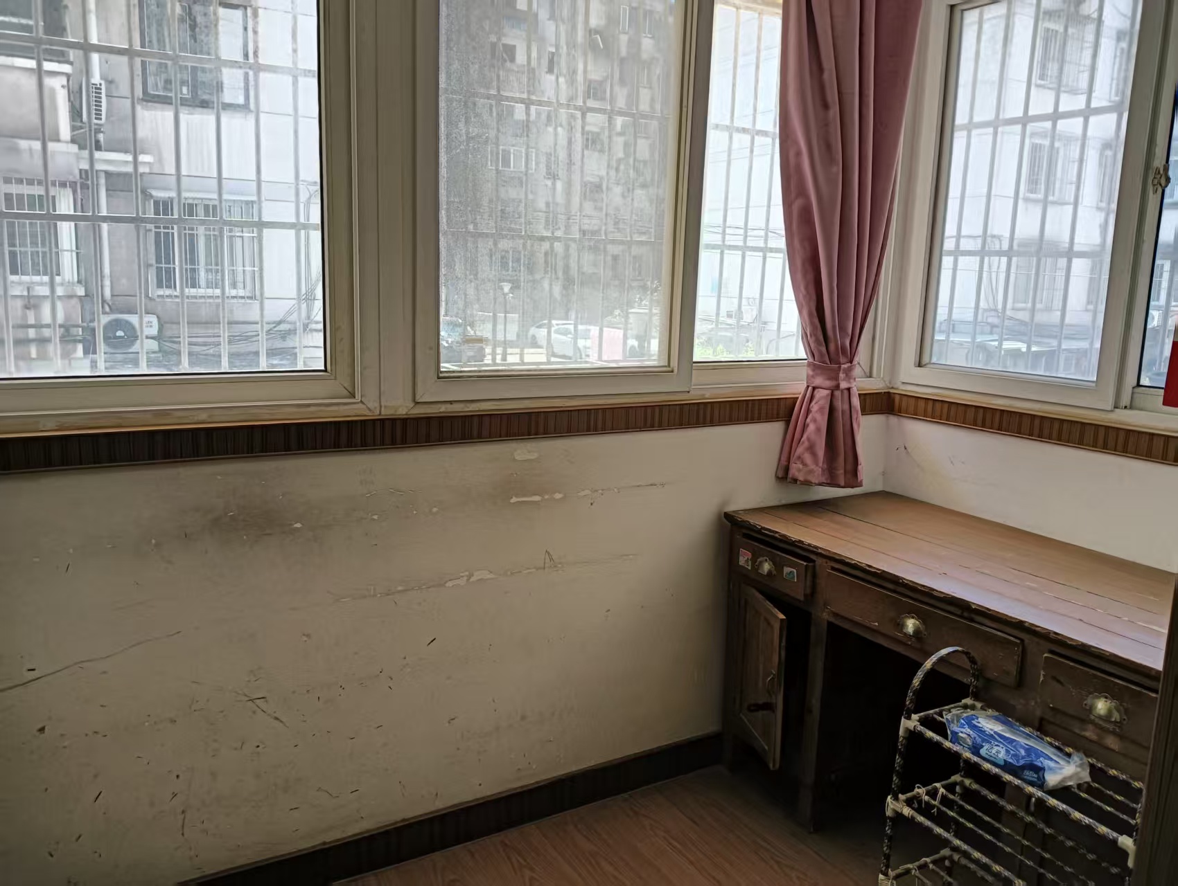 海港新村 3室1厅1卫 101.00m&sup2;