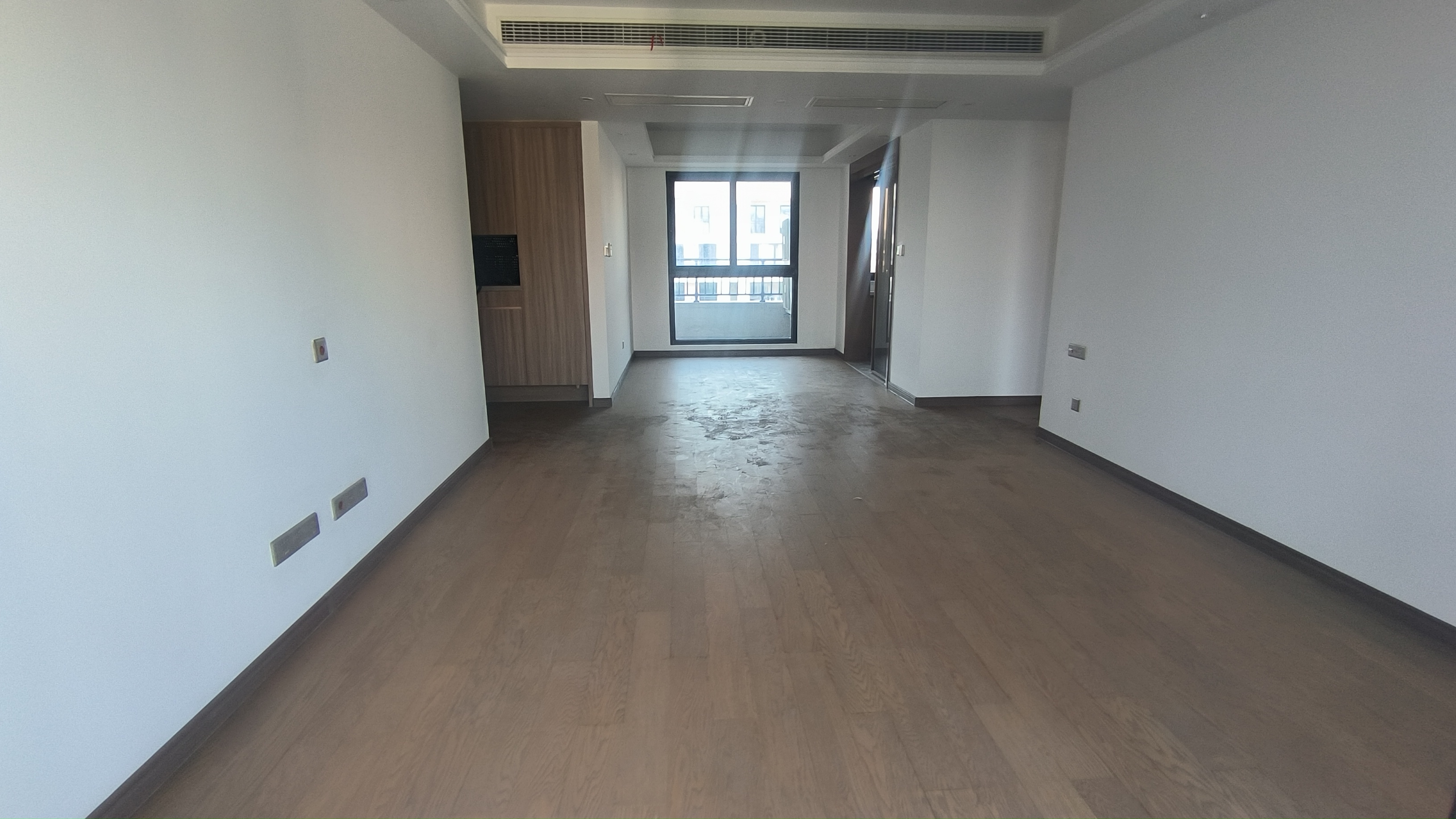 中海上东区 4室2厅2卫 143.4m²