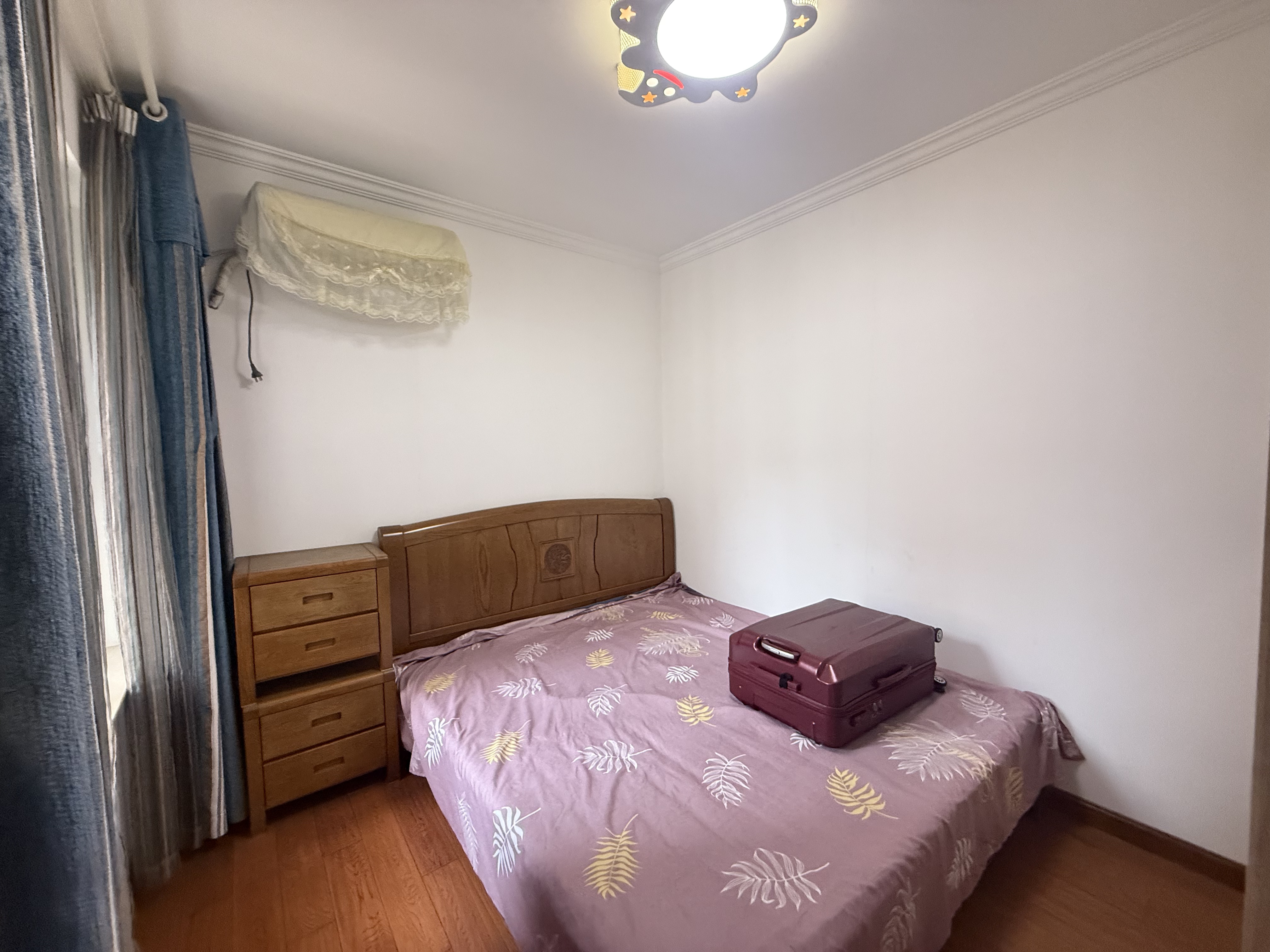 华强城一期 2室2厅1卫 87m&sup2;