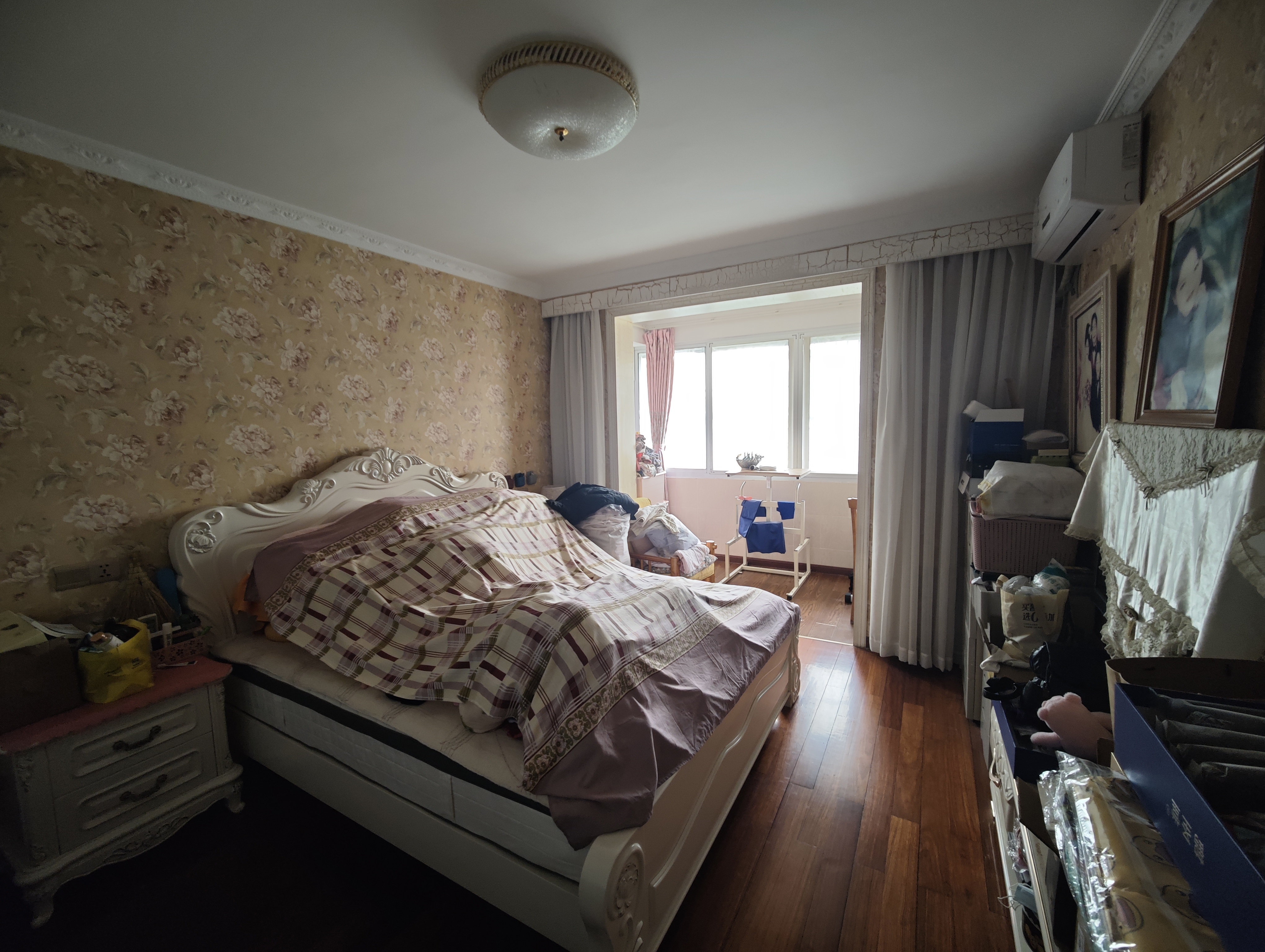 湾子头新寓 4室2厅2卫 181m&sup2;
