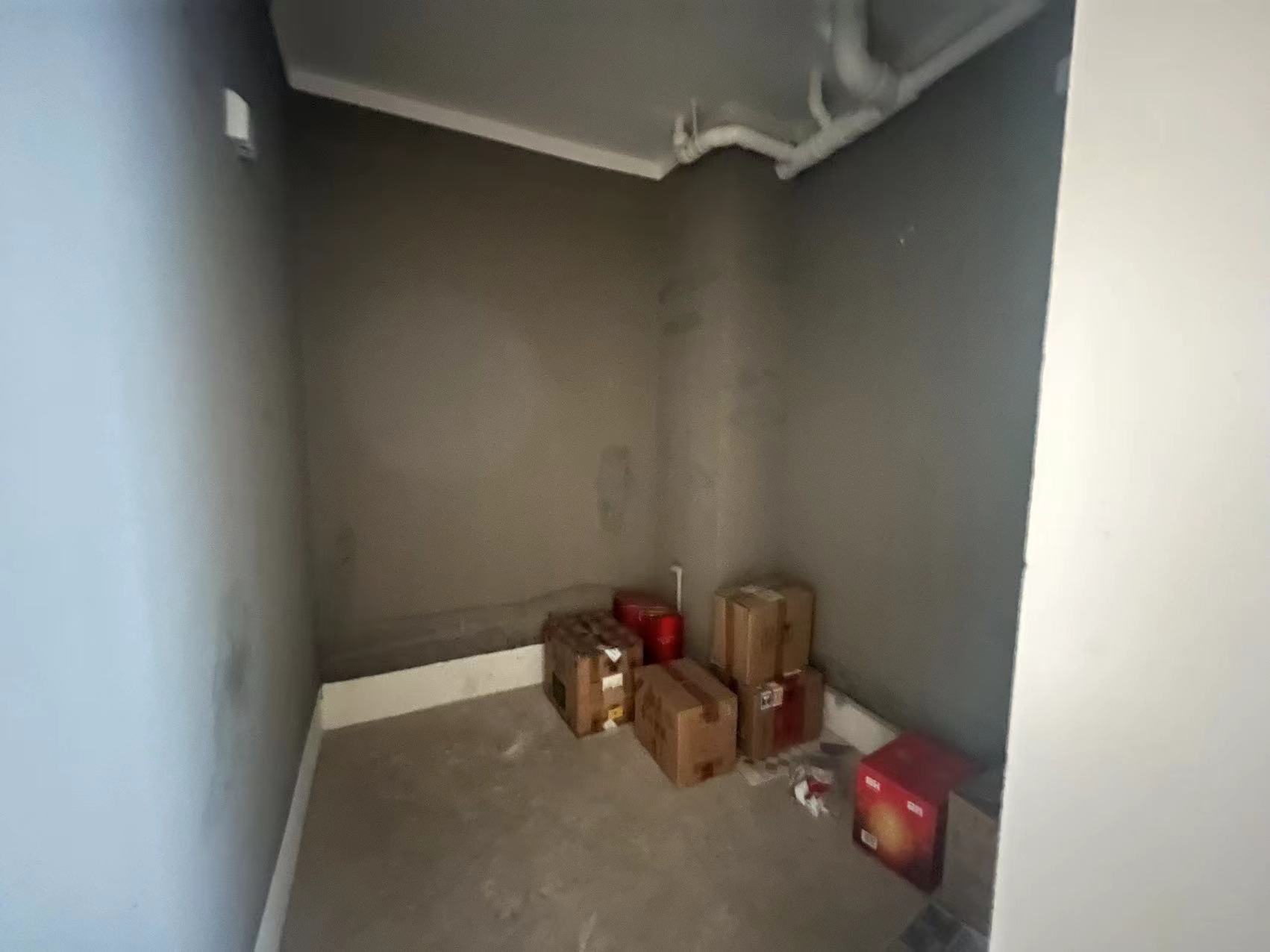 城市嘉苑 3室2厅2卫 135.75m&sup2;