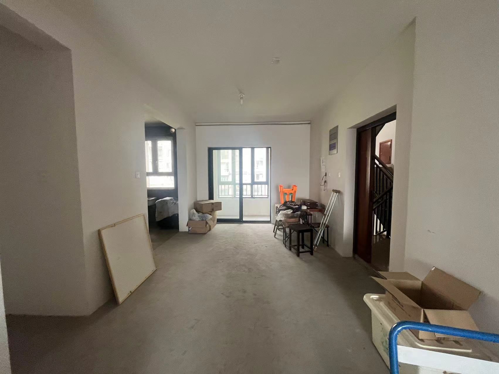 城市嘉苑 3室2厅2卫 135.75m²