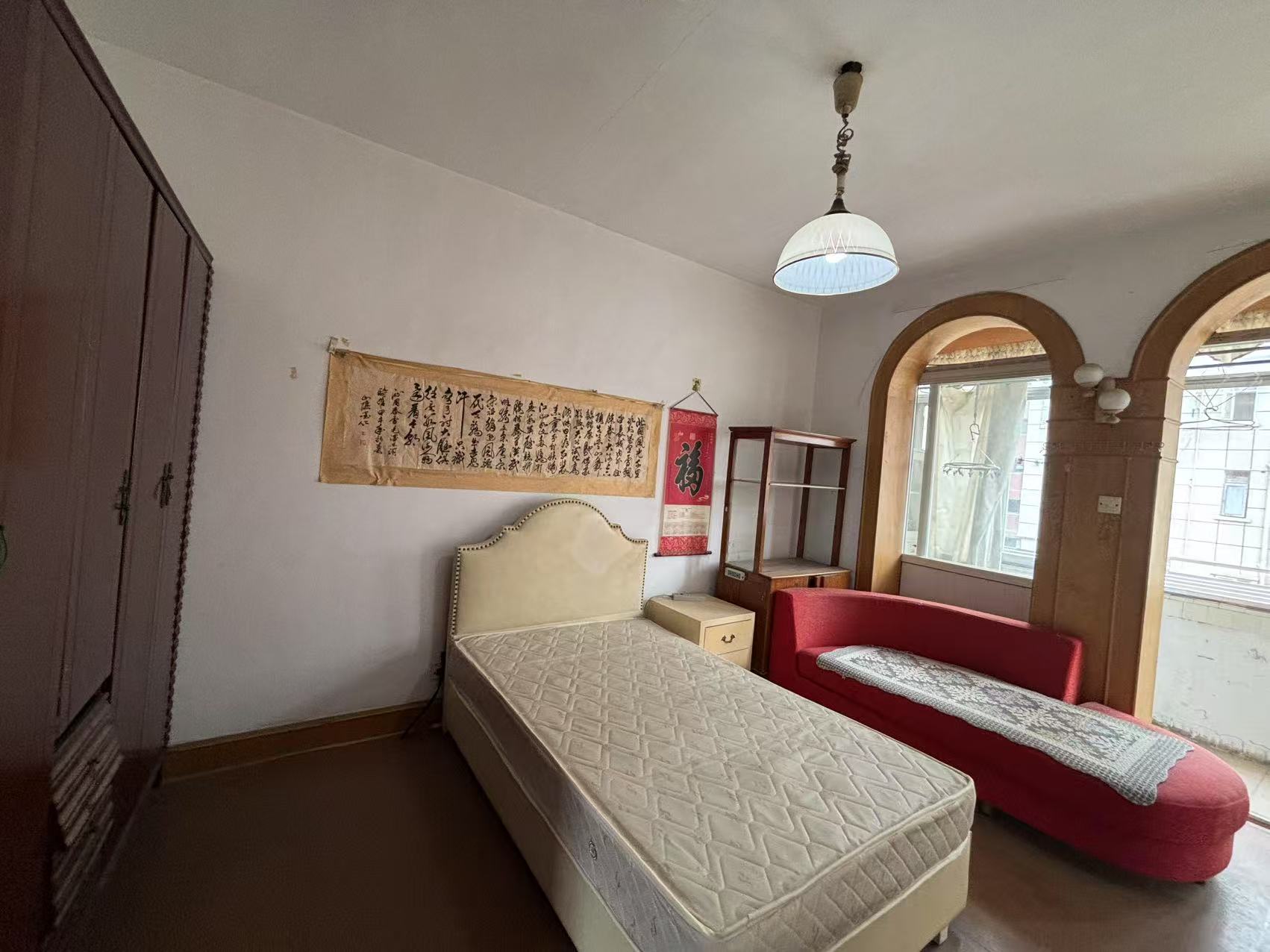 光明新村 2室1厅1卫 65.5m&sup2;