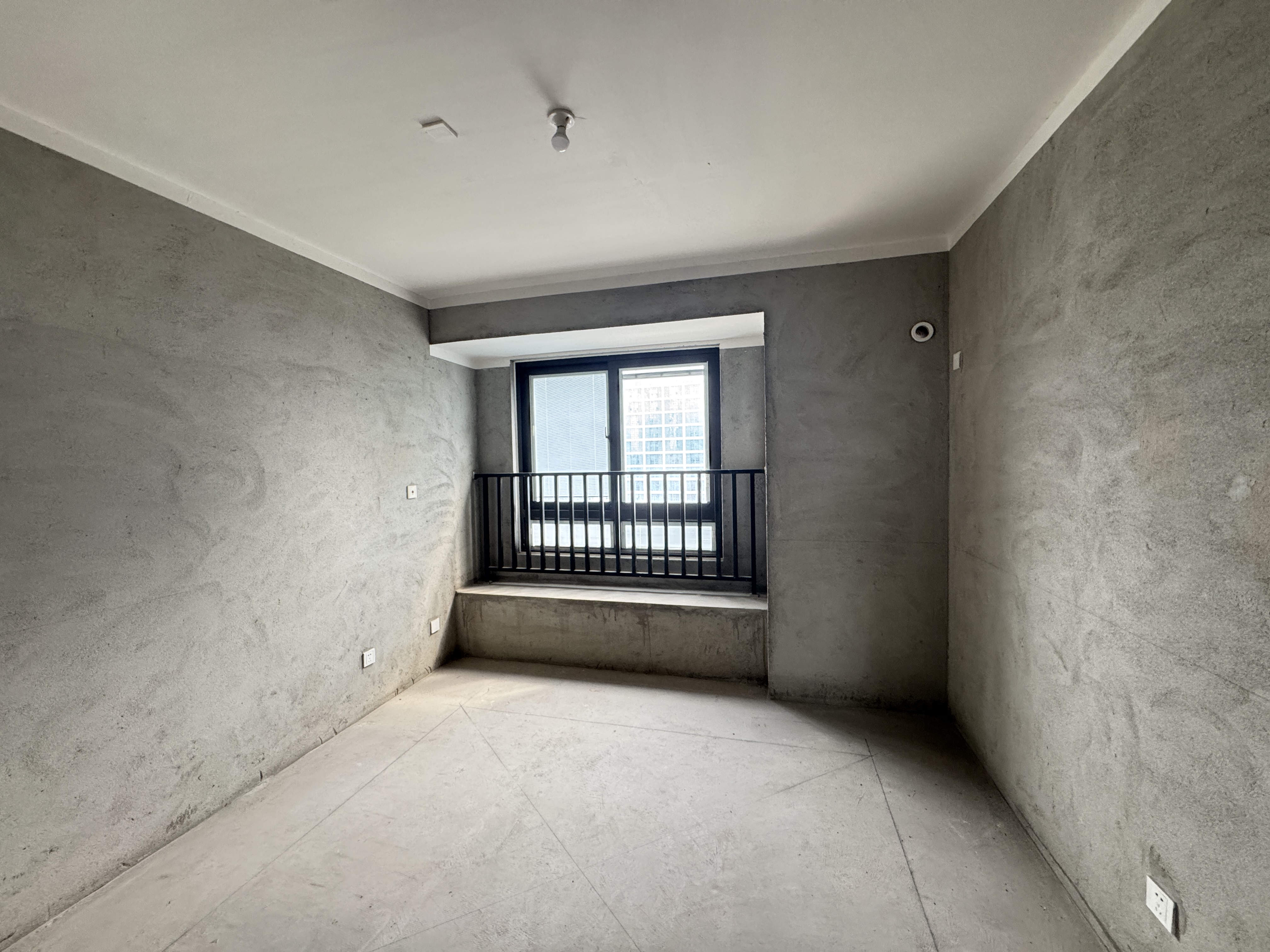 保利香槟国际 4室2厅2卫 139m&sup2;
