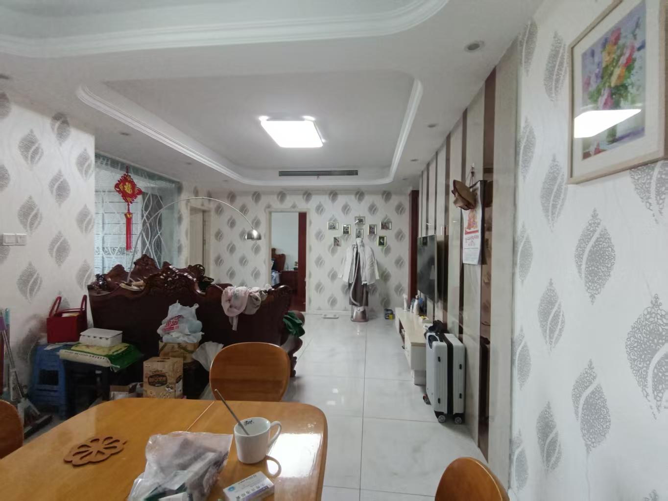 裕豐廣場 2室2厅1卫 112m&sup2;