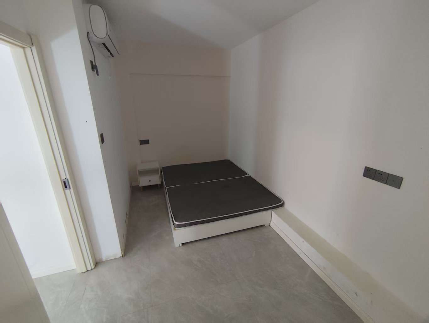 碧桂园云峯中心 2室2厅1卫 73m&sup2;