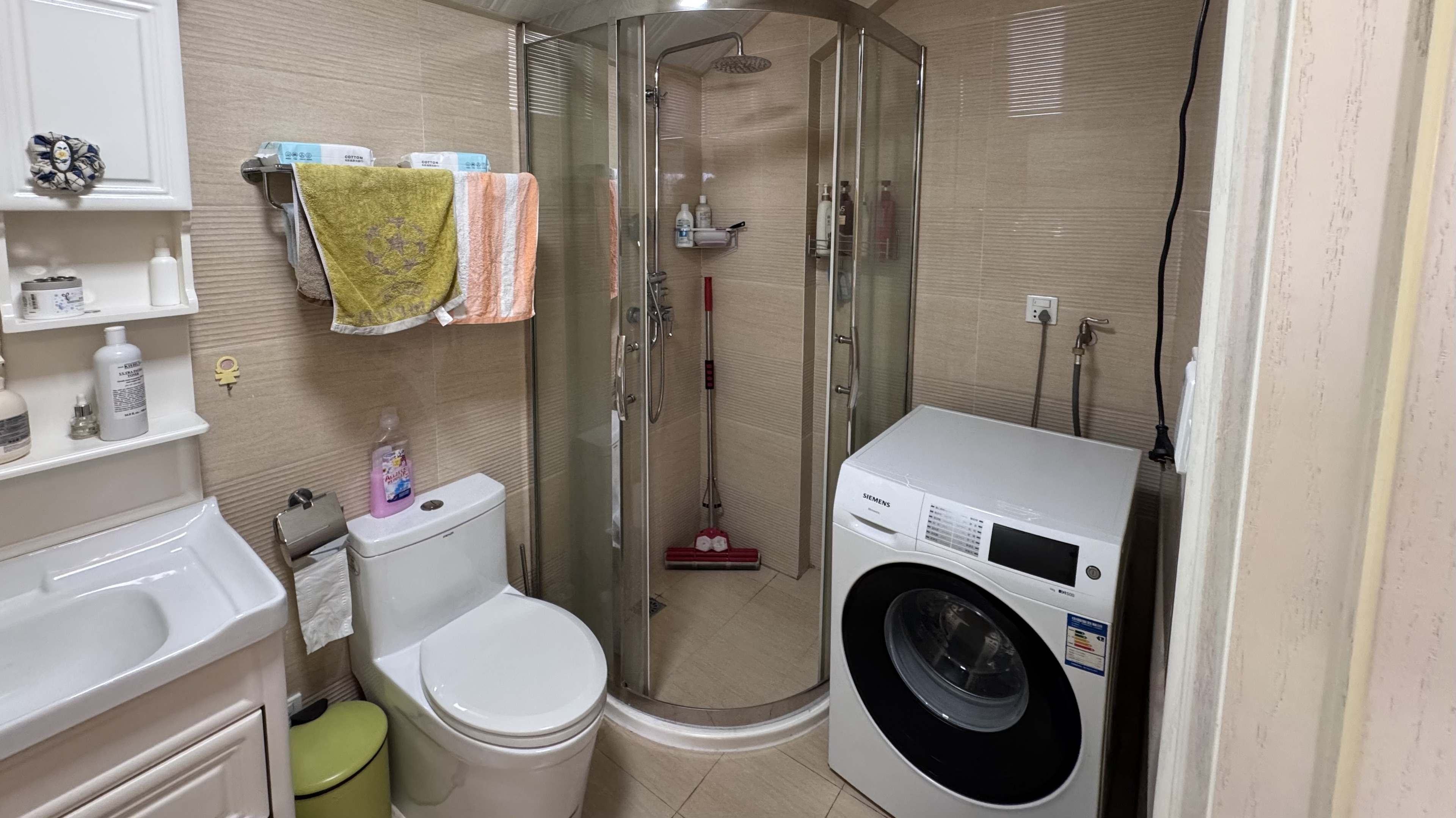 华强城一期 4室2厅2卫 190m&sup2;