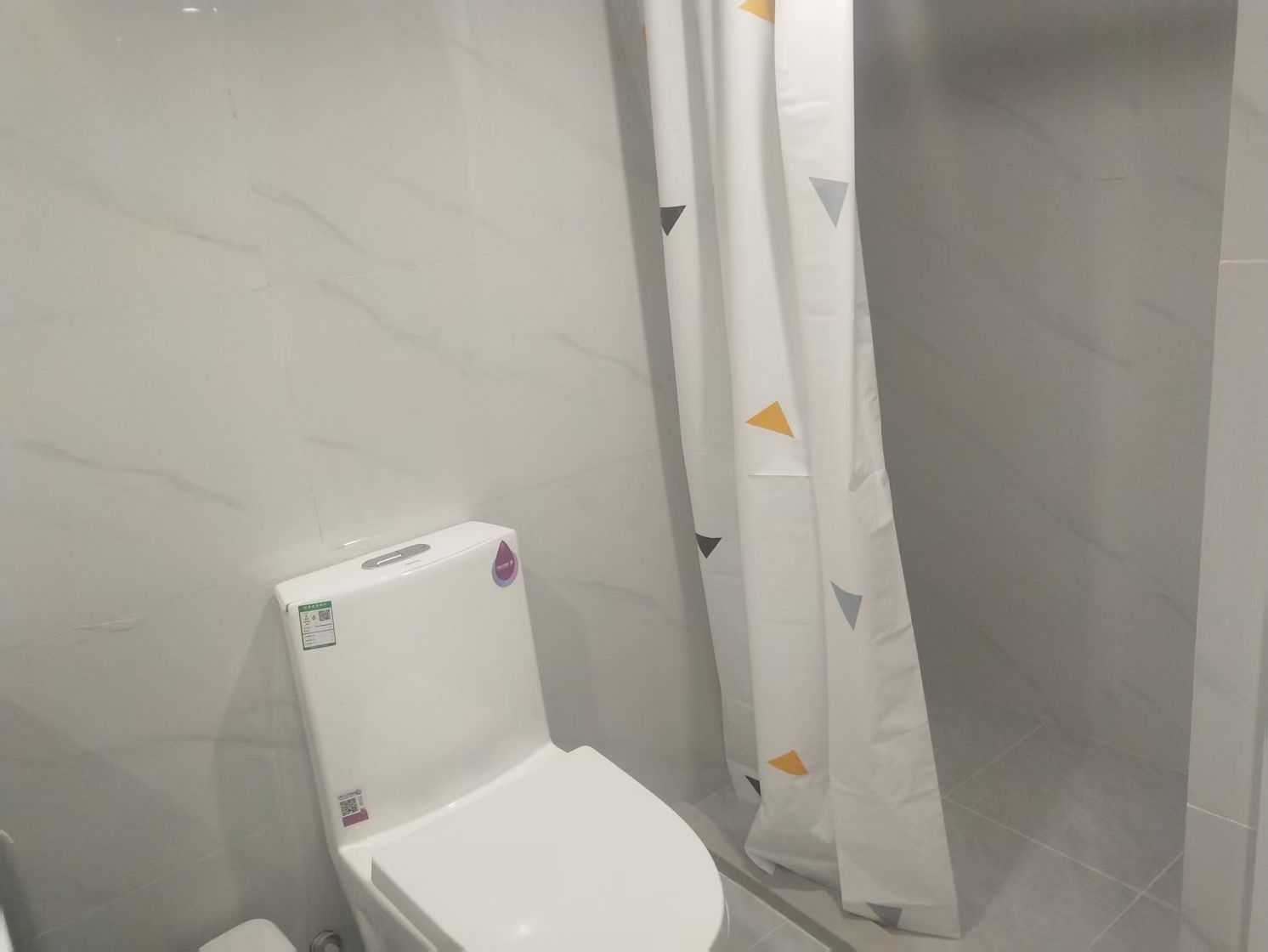 红星天铂 1室1厅1卫 70m&sup2;