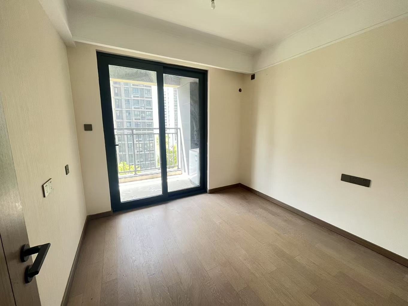 万科时代之光 3室2厅1卫 93m&sup2;