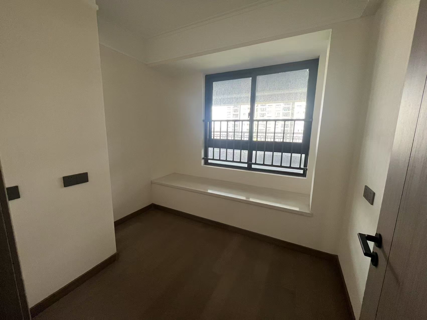 万科时代之光 3室2厅1卫 93m&sup2;