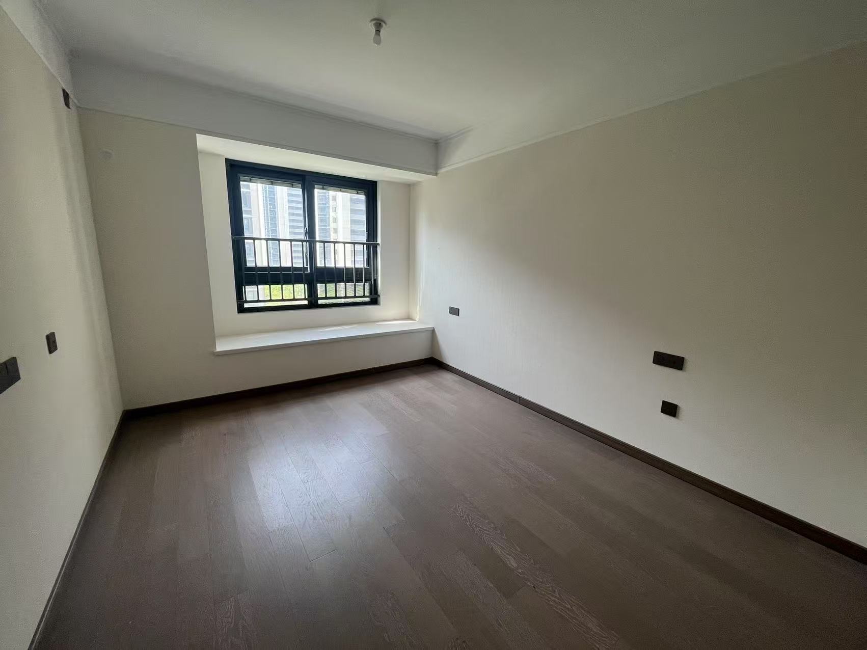万科时代之光 3室2厅1卫 93m&sup2;