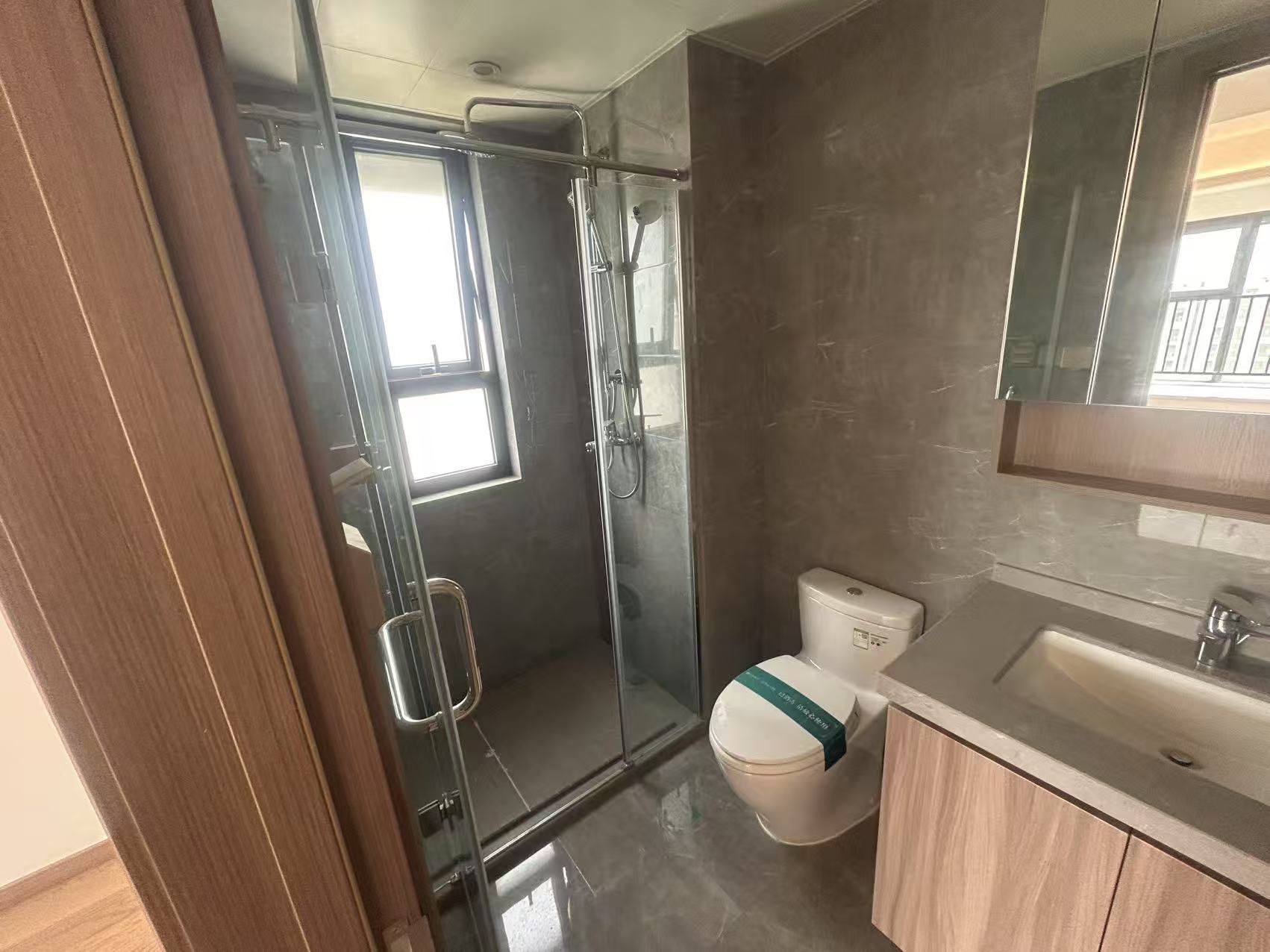 中海上东区 4室2厅2卫 144m&sup2;