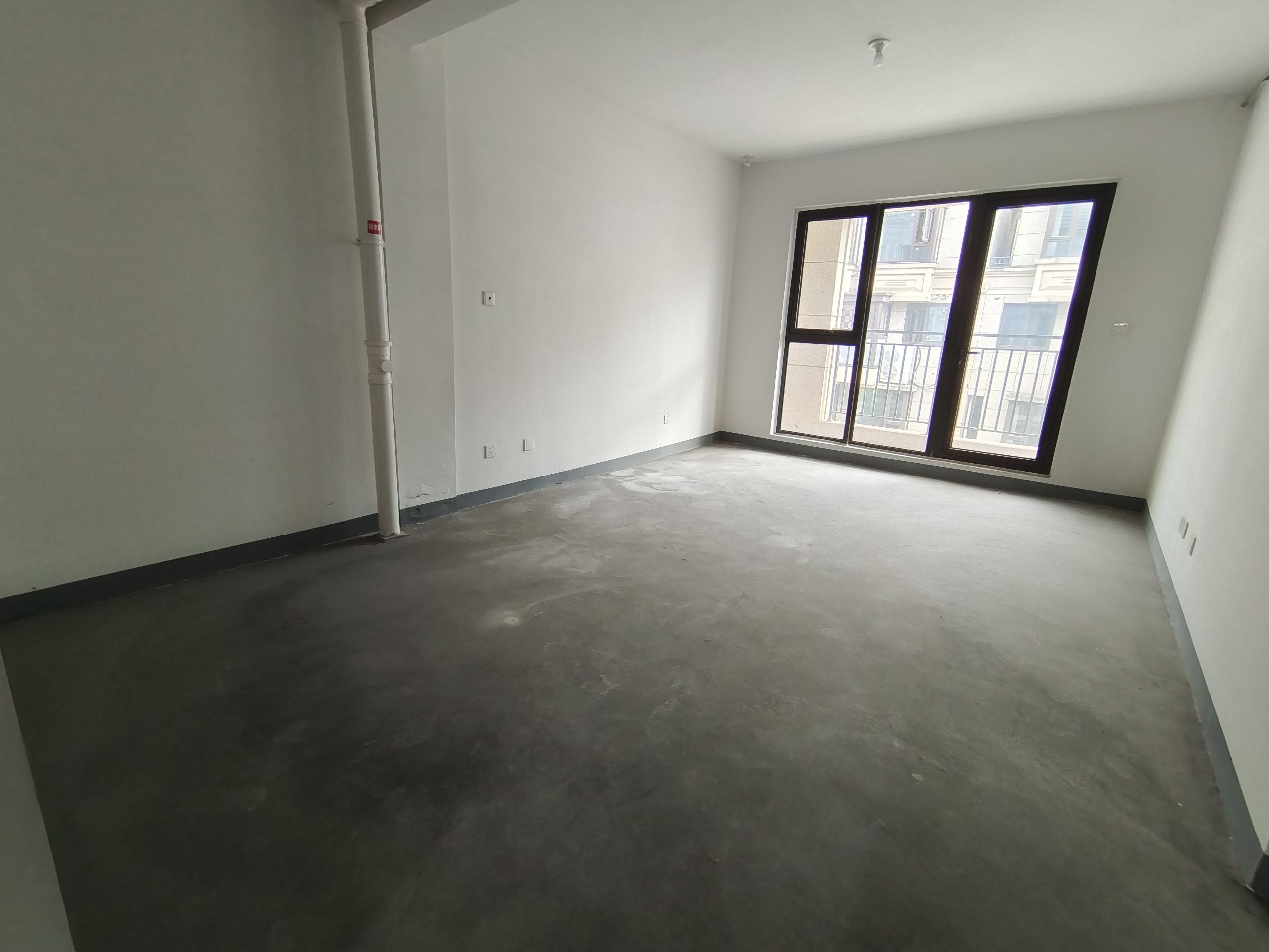 中南熙悦(南通经济技术开发区) 4室2厅3卫 131m²