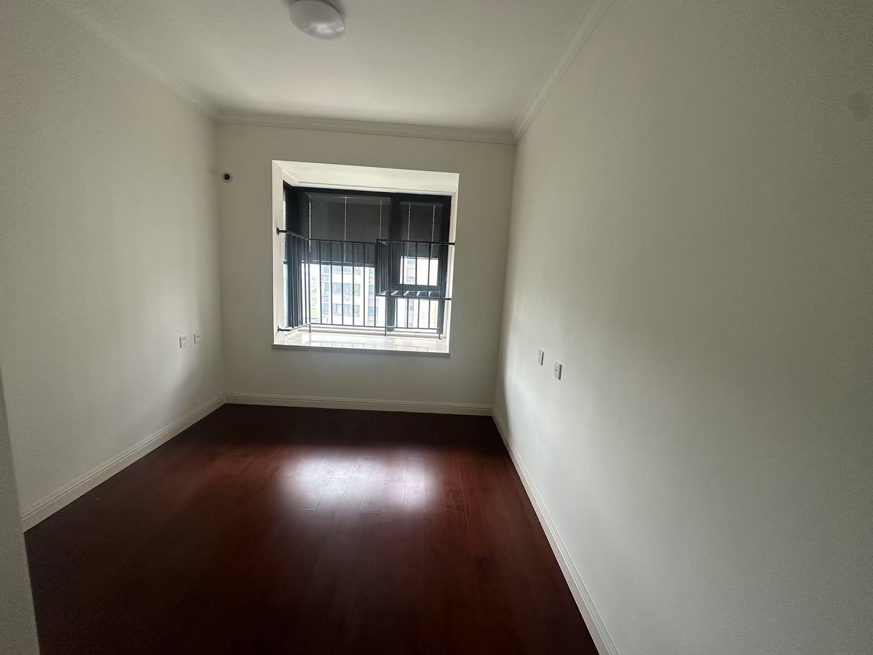 红星天铂 4室2厅2卫 128.03m&sup2;